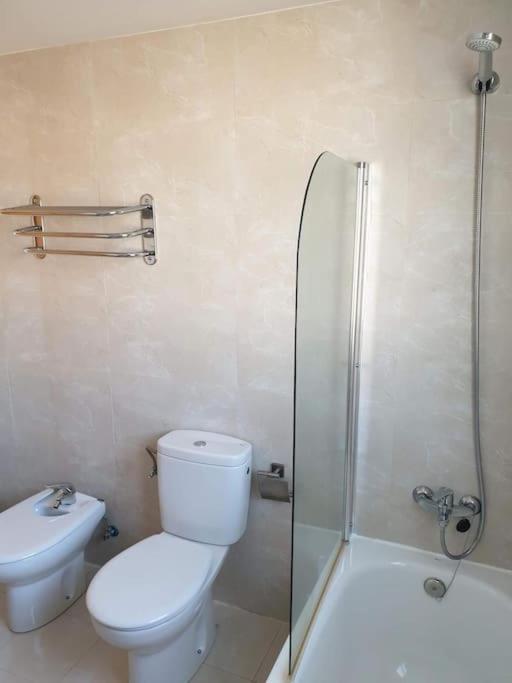 Vakantiehuis Ifema 5 4 Banos, Parking Free