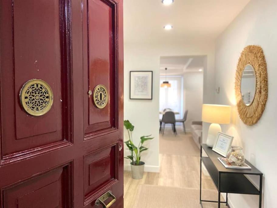 Centric Lovely Private Flat 2bd, 2bh + Ac Apartment *