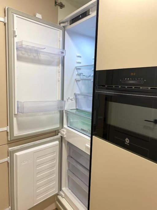 Centric Lovely Private Flat 2bd, 2bh + Ac *