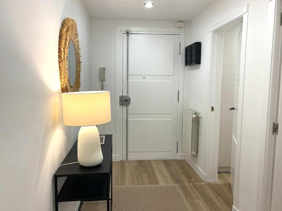 Apartment Centric Lovely Private Flat 2bd, 2bh + Ac *