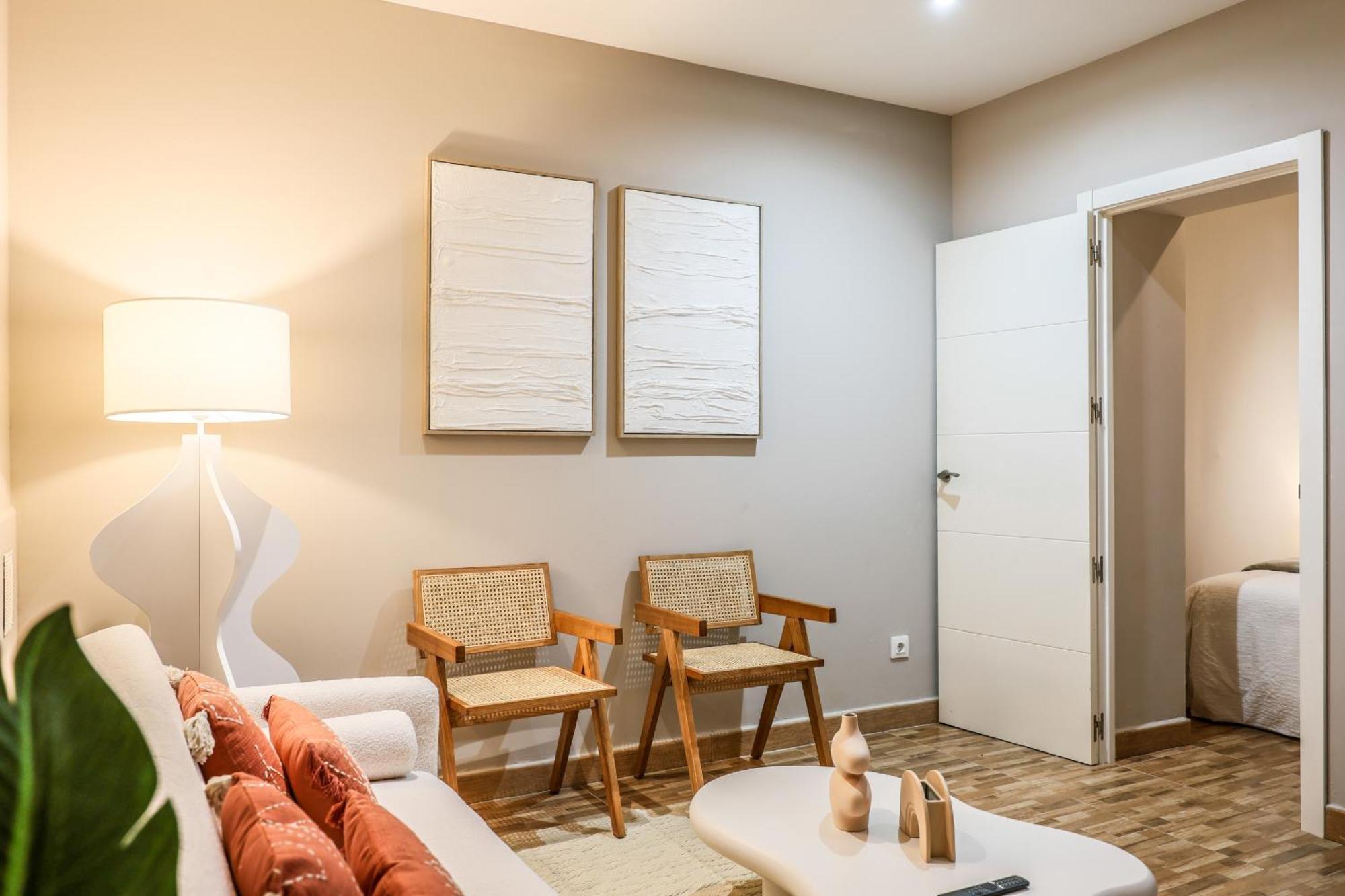 Nuevo Funcional En Chamberi Apartment Madrid