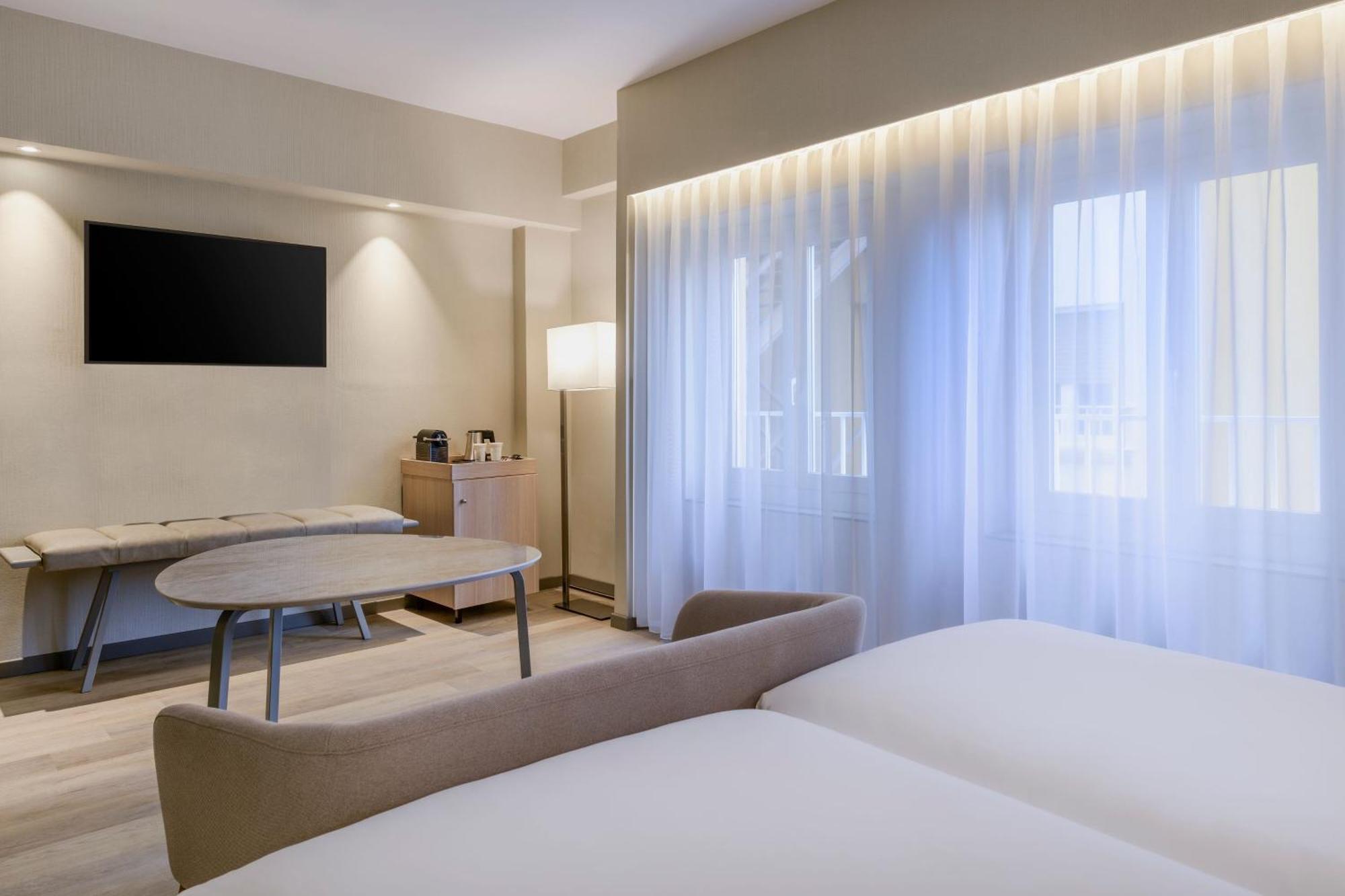 Hotel Ac Carlton By Marriott Madrid