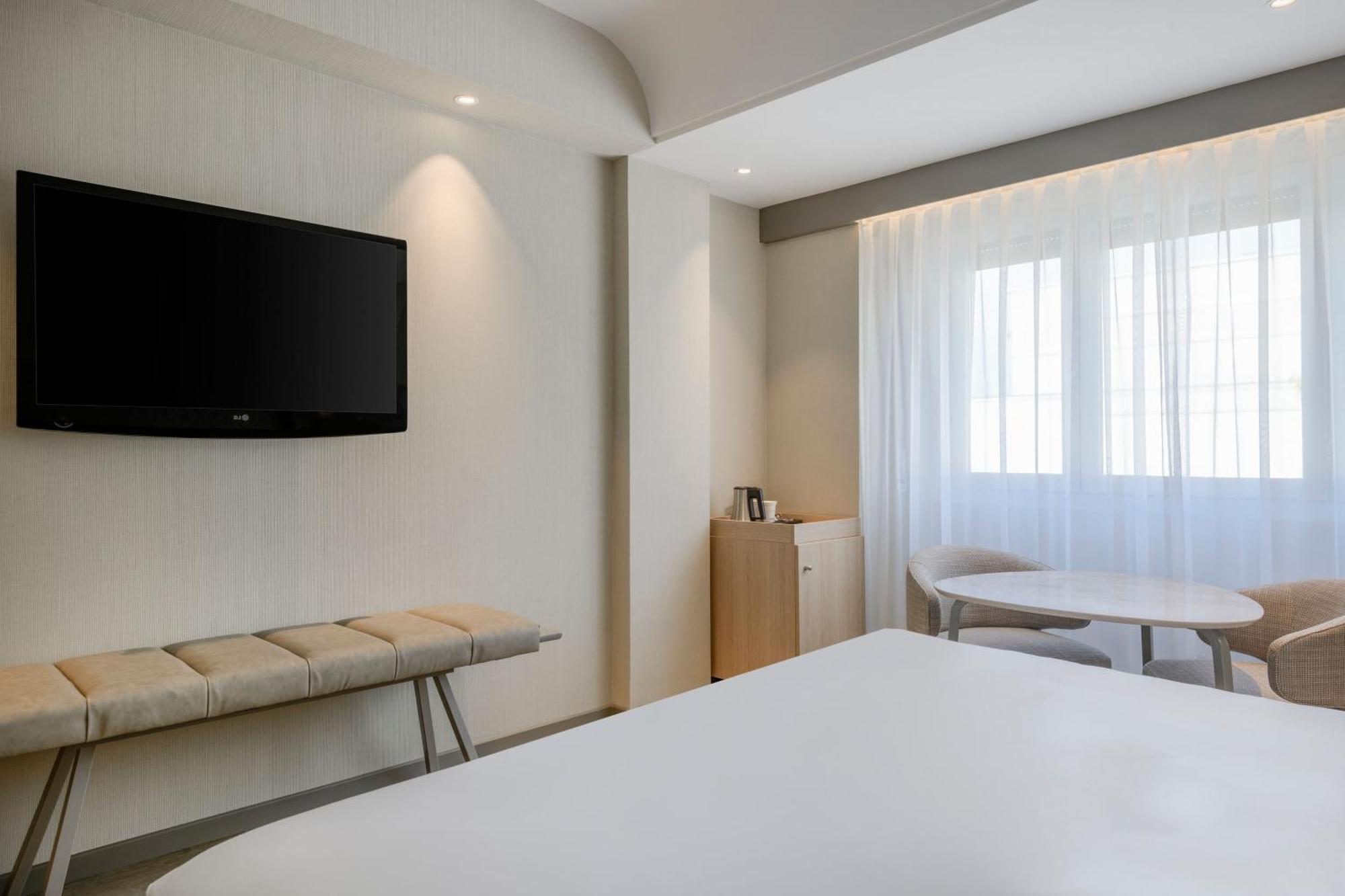 Ac Carlton By Marriott Hotel 4*