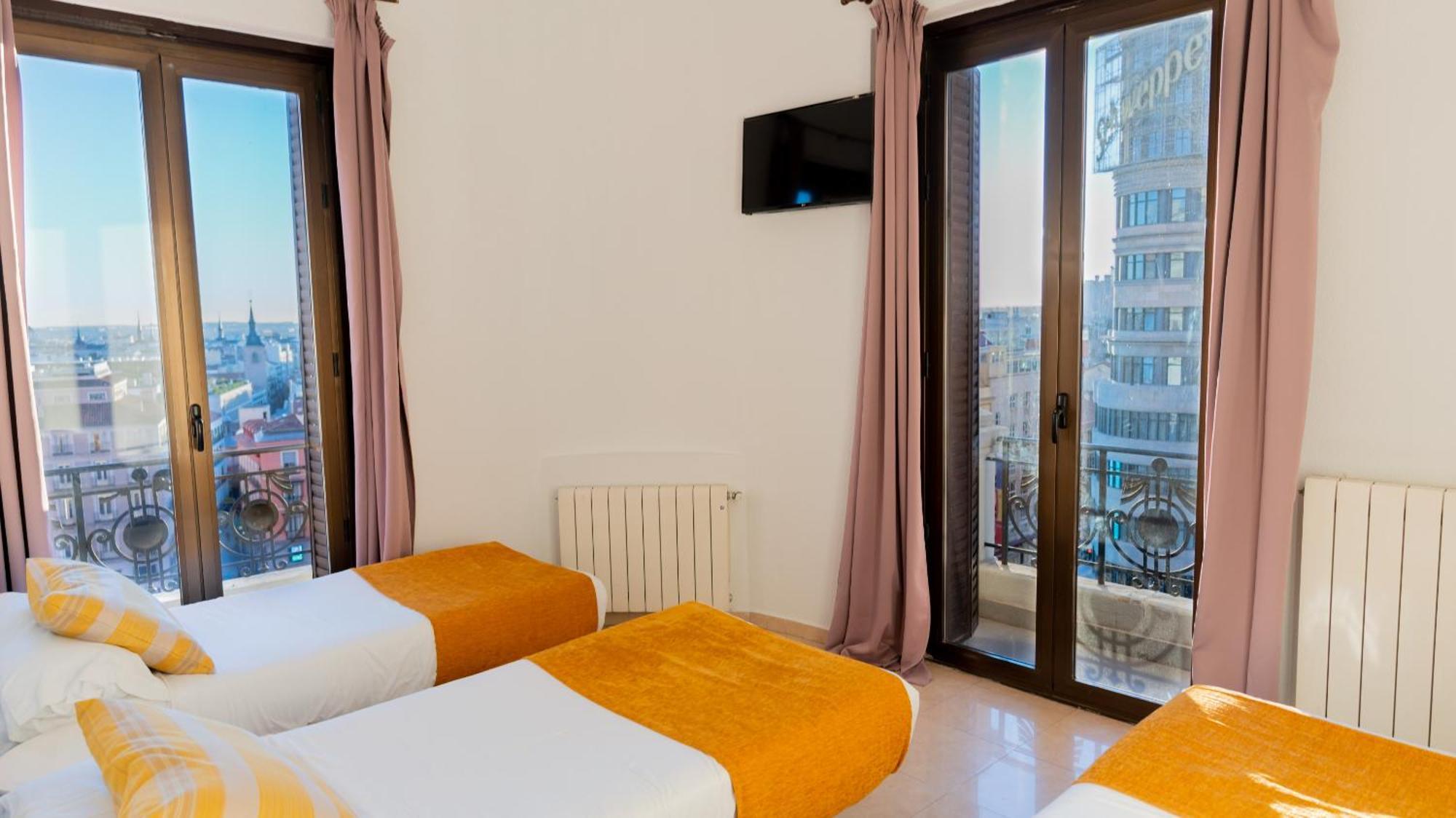 Josefina-gran Via Ostello Madrid