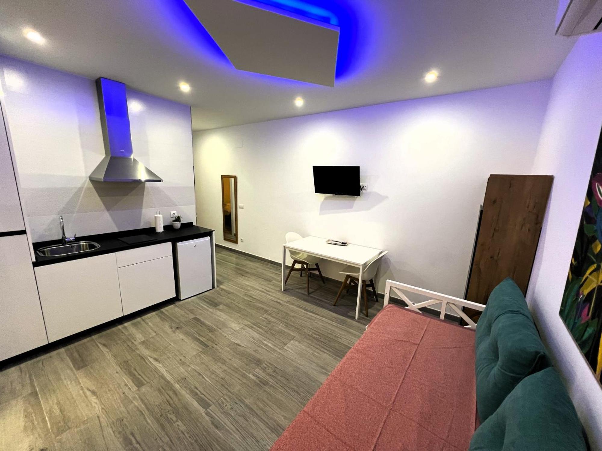 Acogedor En Gran Via Apartamento