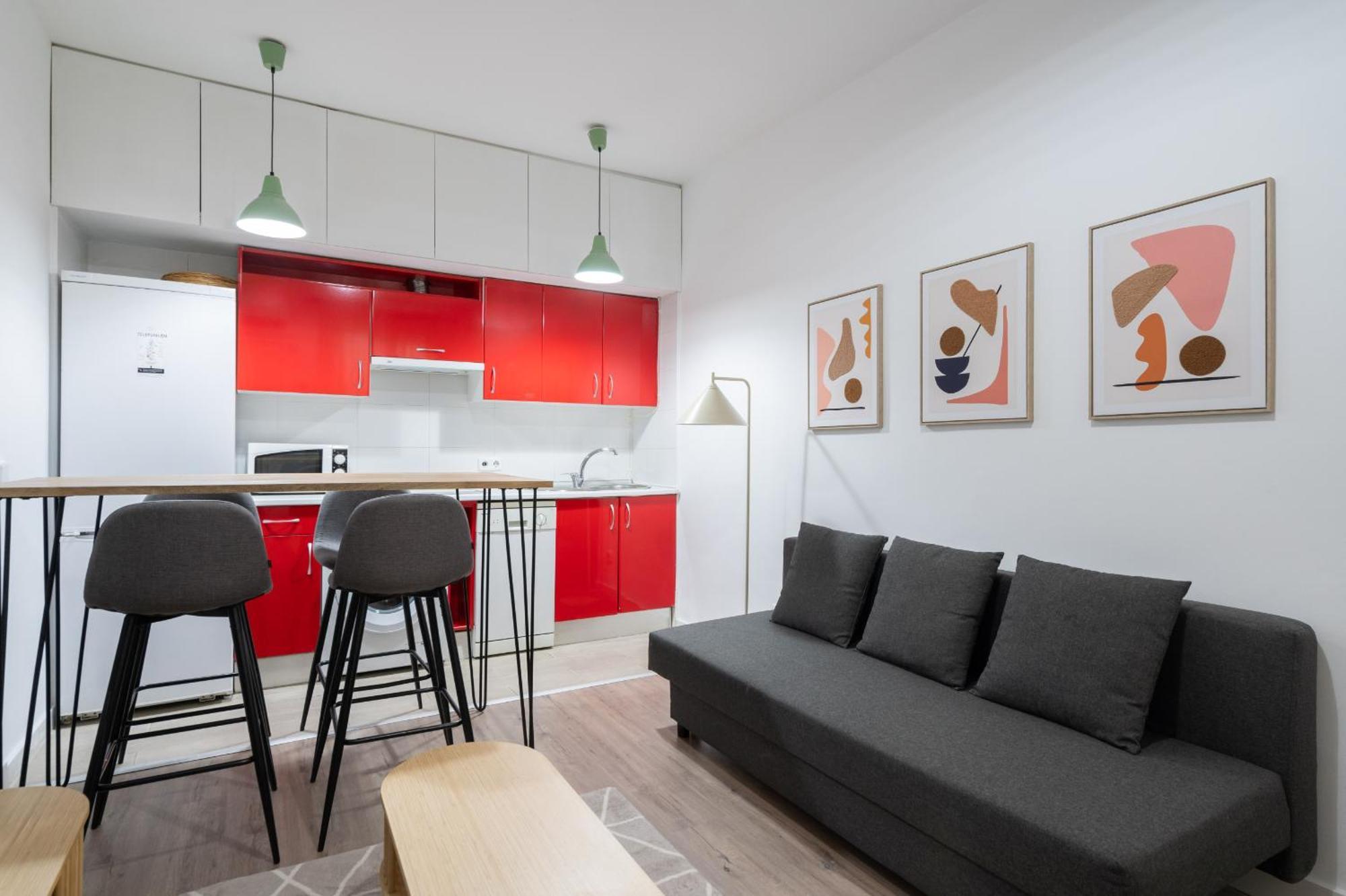 Apartamento En Chueca 4 Personas Alquiler Temporal *