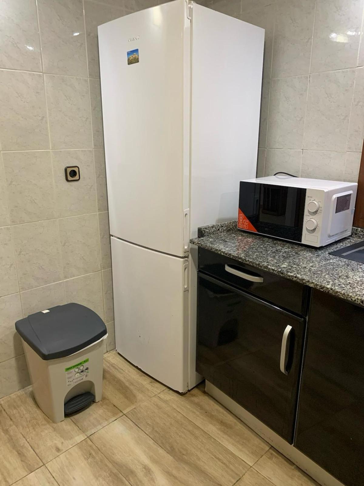 Apartamento Completo Para 8 Personas A 5 Minutos Del Aeropuerto E Ifema Apartment