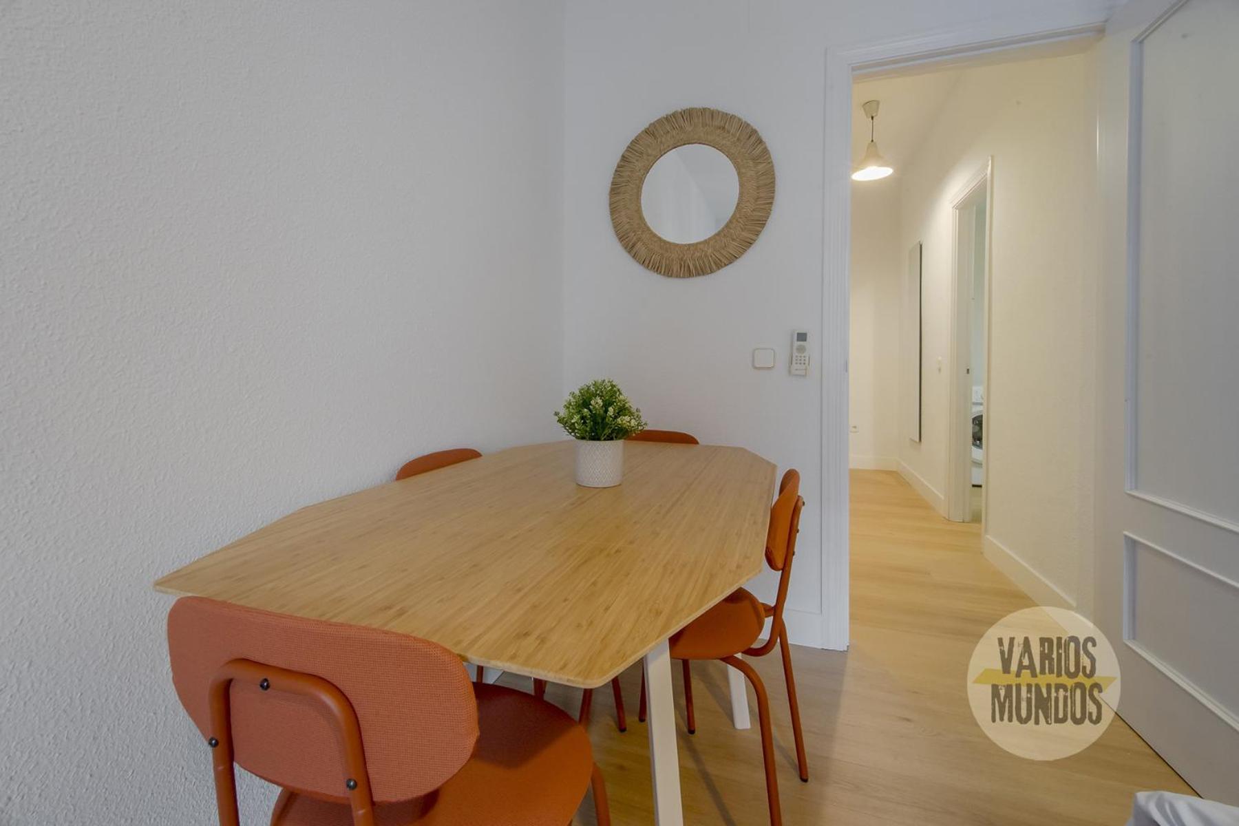 Comodo Y Centrico Loft En Calle Carretas - Centro