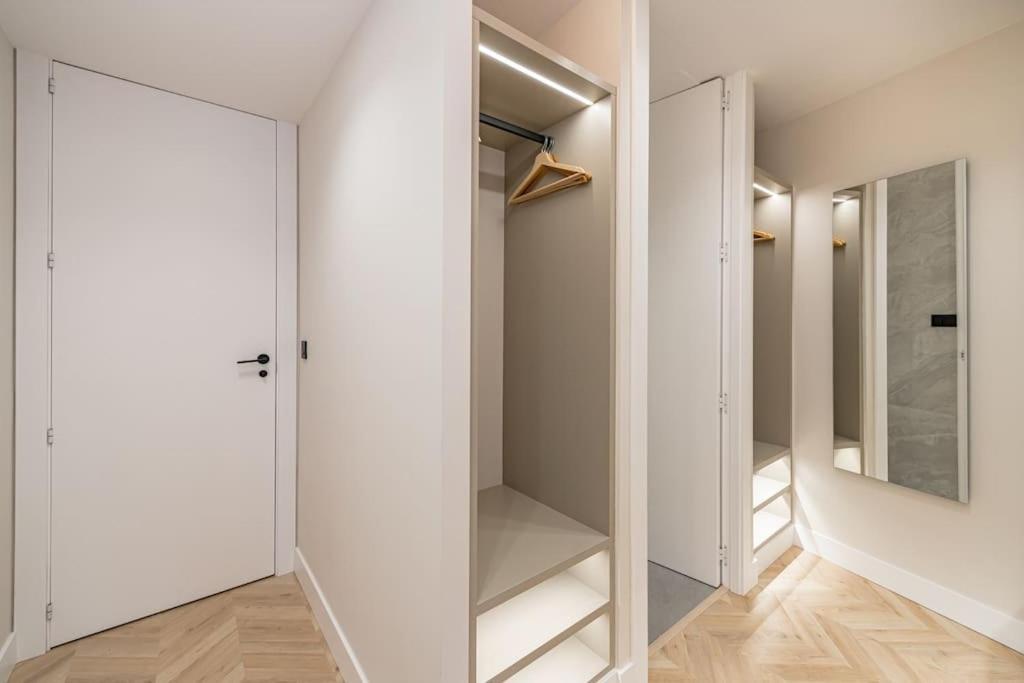 Puerta Del Sol 3br 3bh