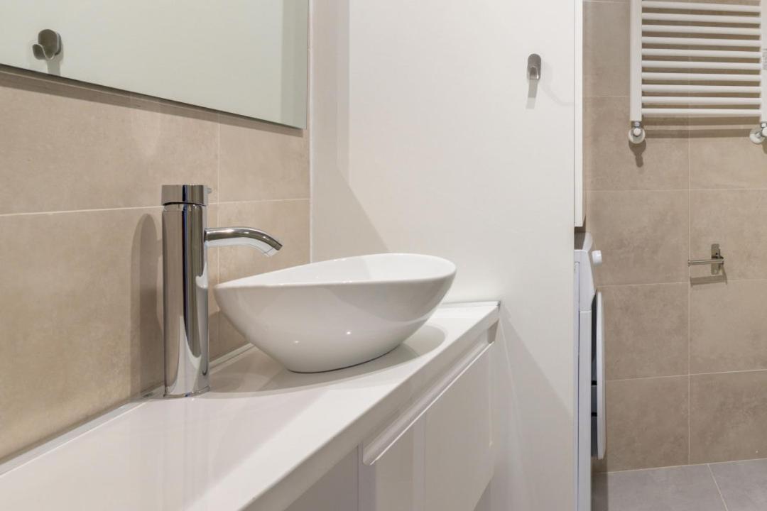 Apartamento 3 Bedrooms 2 Bathrooms Furnished - Sol - Bright - Mintystay Madrid