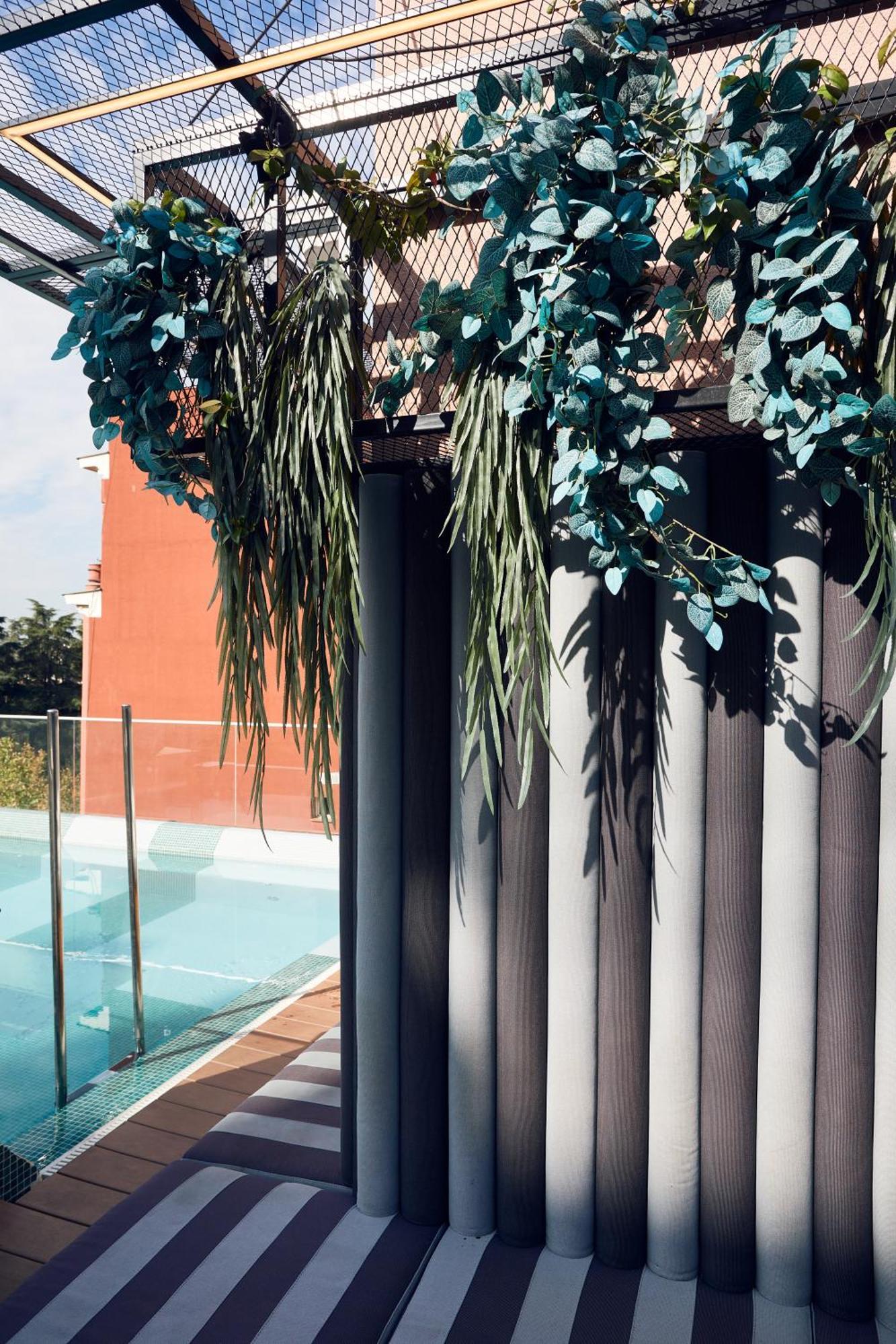 The Social Hub 4 Star Hotel 4*