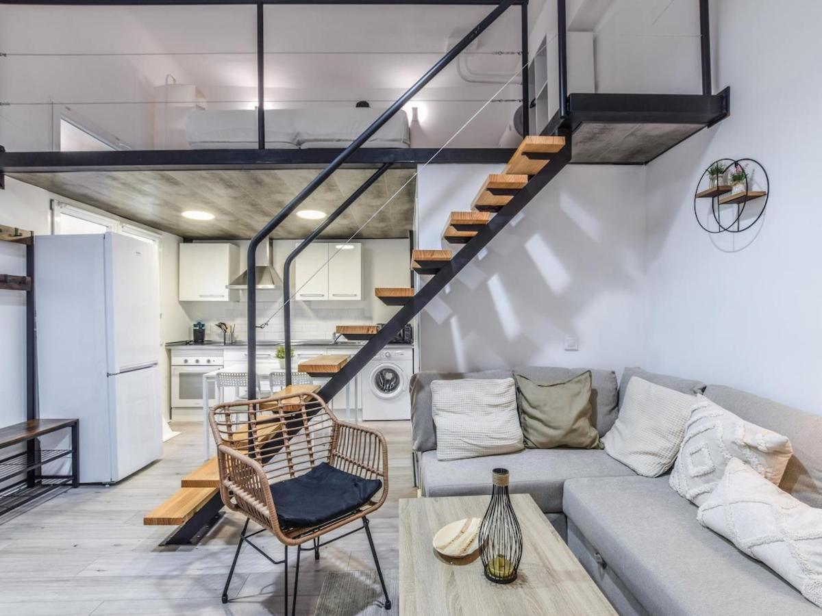 Lofts Reformados En El Bernabeu Appartement
