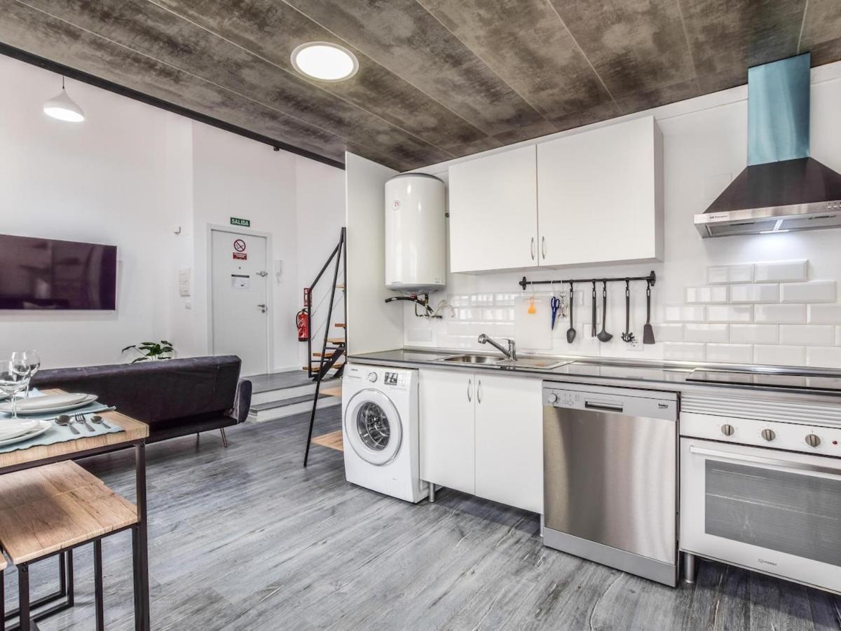 Lofts Reformados En El Bernabeu Alquiler Temporal * Madri