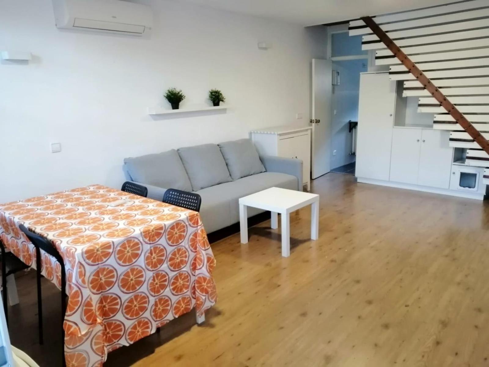 Preciosa Casa Familiar, Sabadell