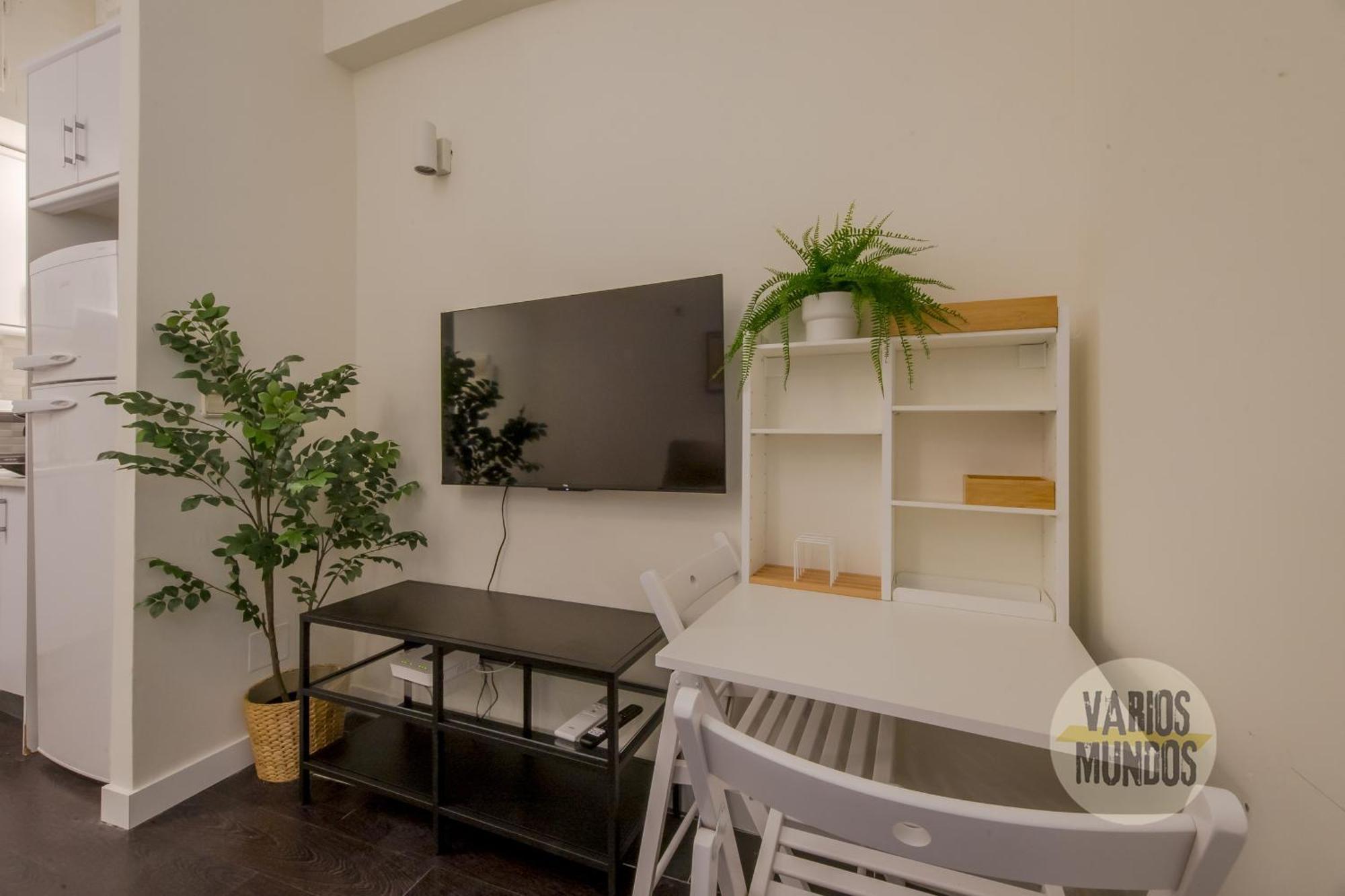 Apartment Tiny 3pax En La Plaza De Chueca