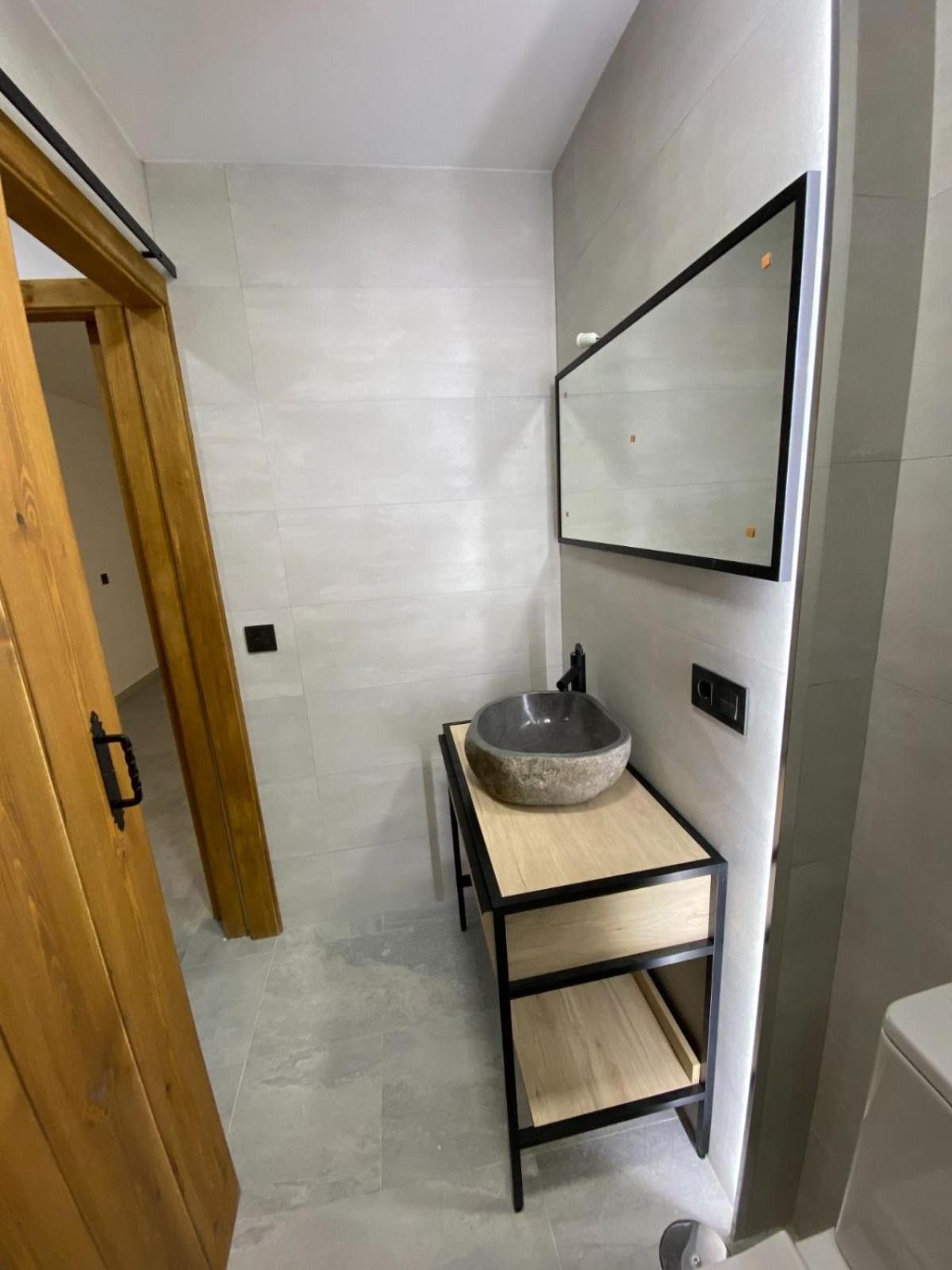 Apartamento Centrico, Luminoso Y Equipado *