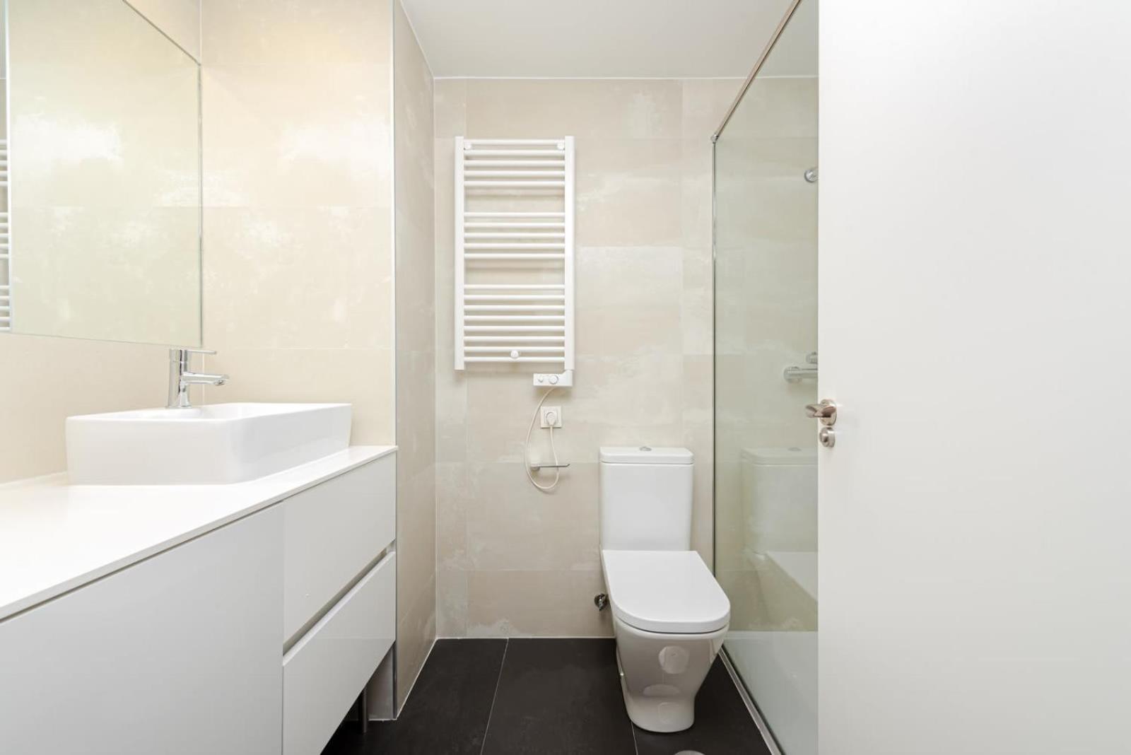 Unique And Sophisticated Design In Financial Centre