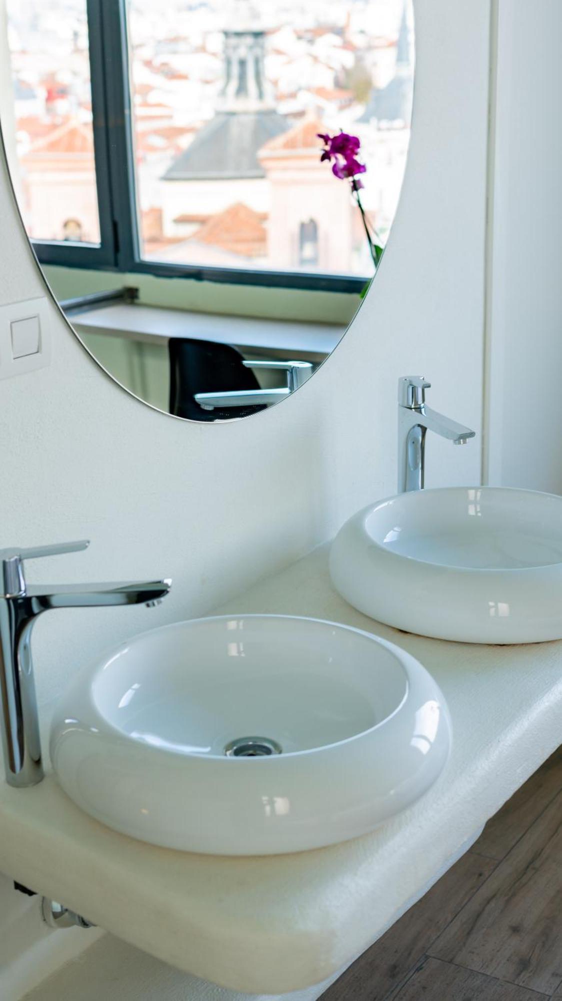Albergue Charlotte-gran Via *