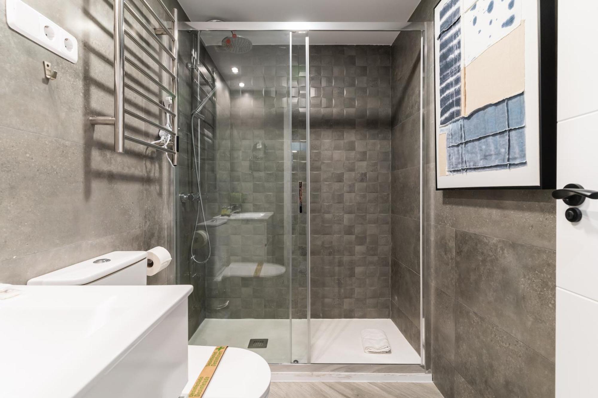 Apartamento Modern Apartment-2bedrooms 2baths-malasana *