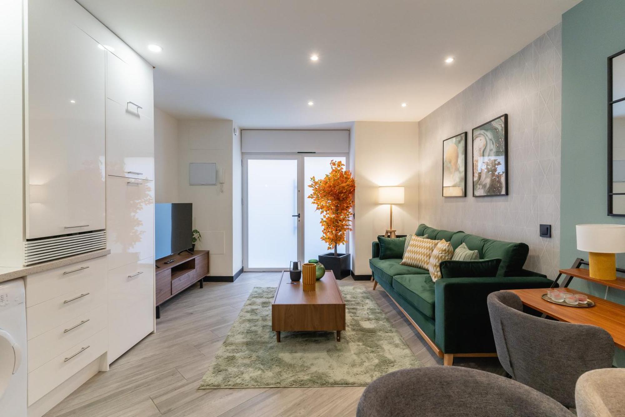 Modern Apartment-2bedrooms 2baths-malasana Apartamento