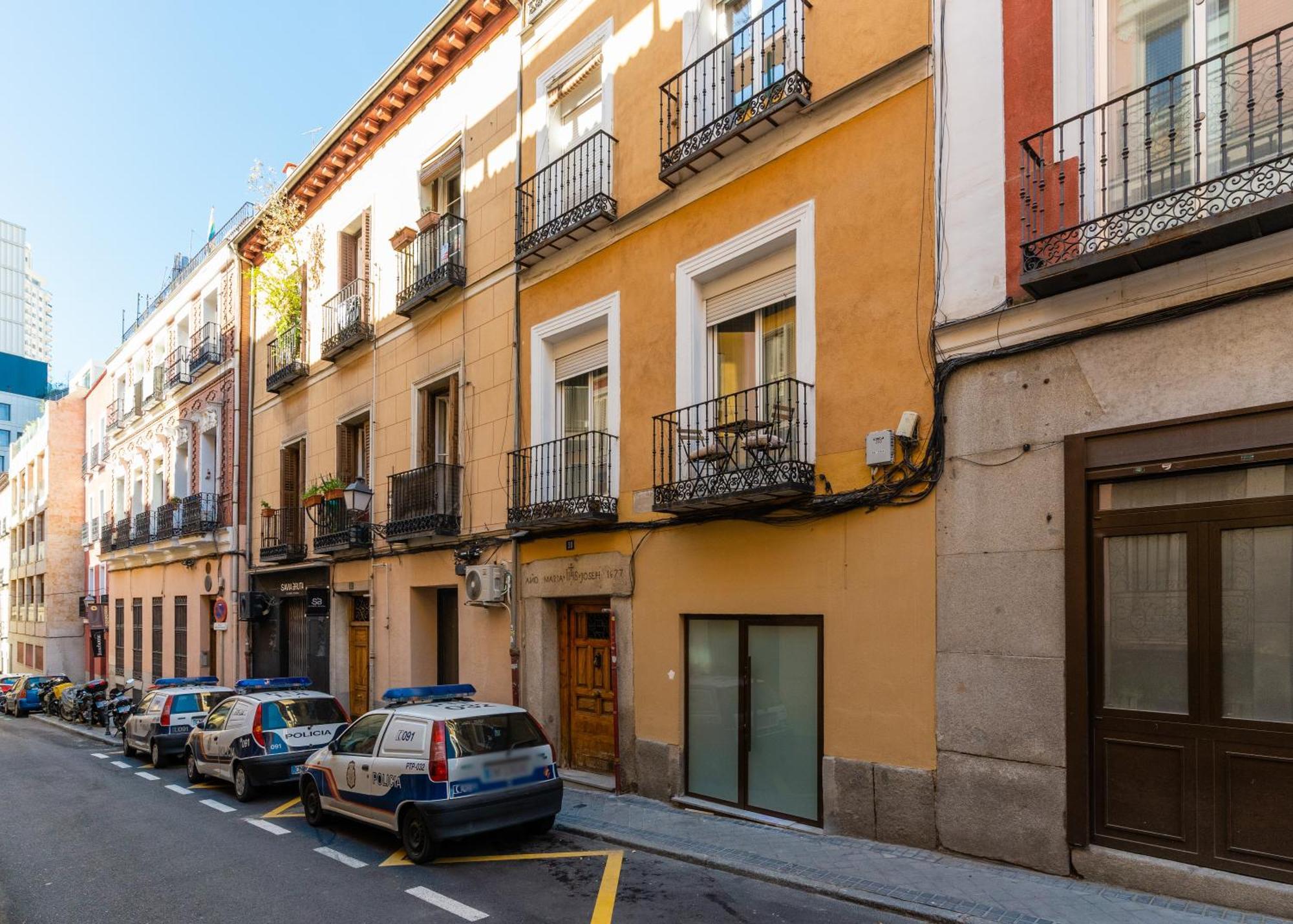 Modern Apartment-2bedrooms 2baths-malasana Appartement *