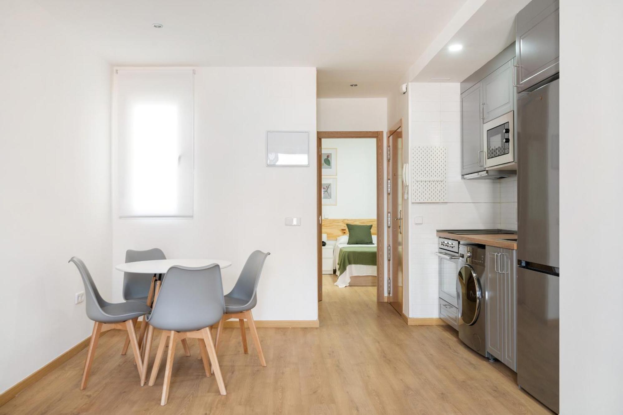 Apartment En La Avenida De La Albufera Madrid