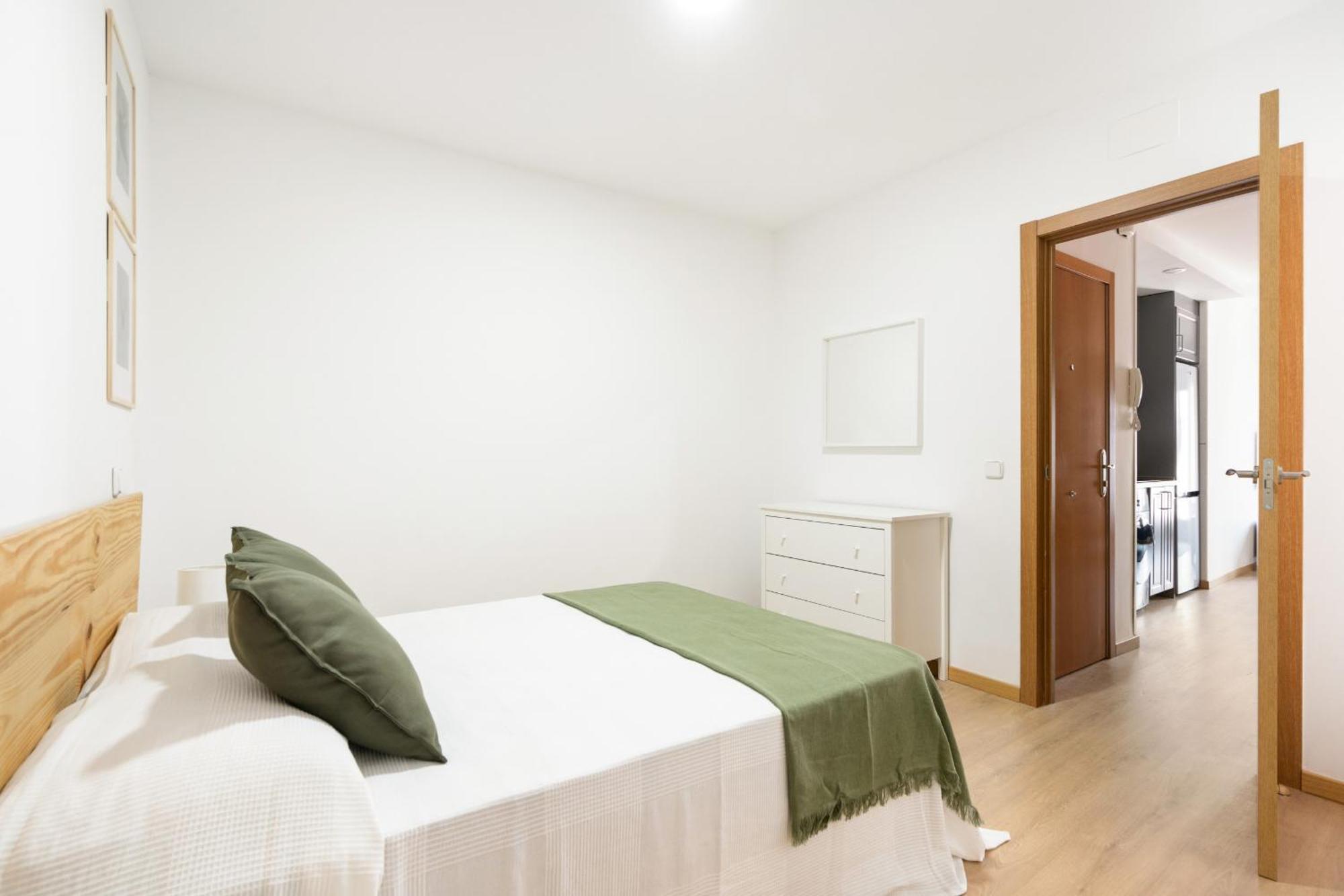 En La Avenida De La Albufera Apartment Madrid