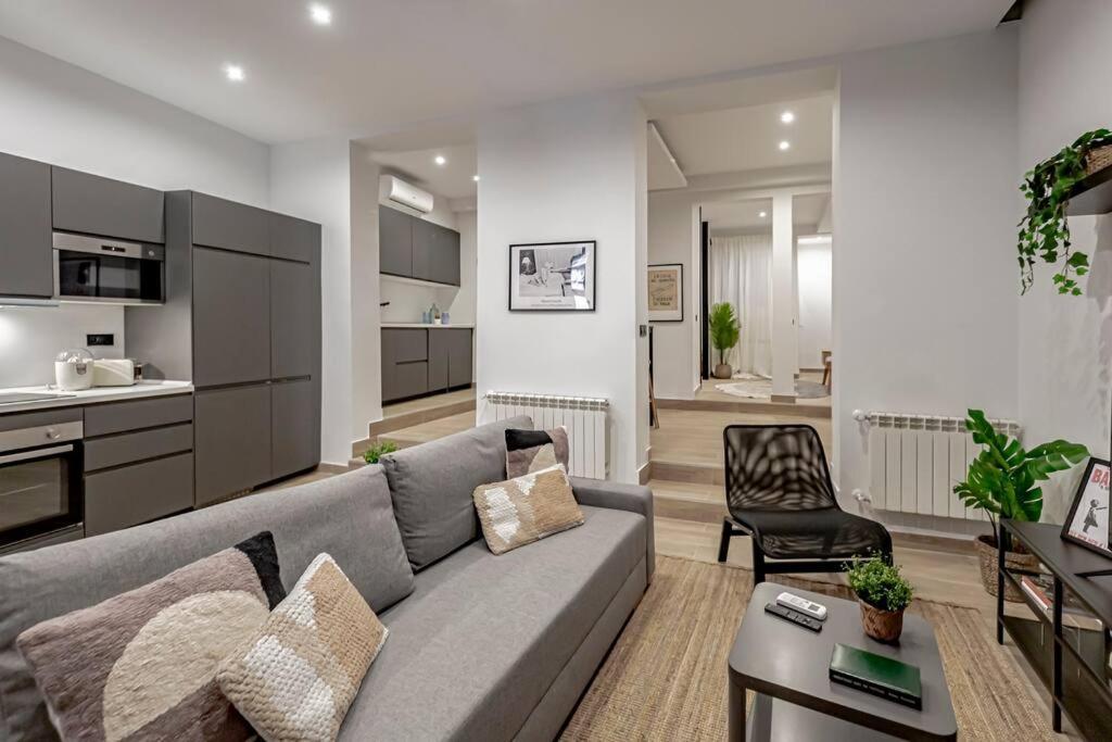 Appartement Stunning And Spacious Flat At Barrio De Letras *