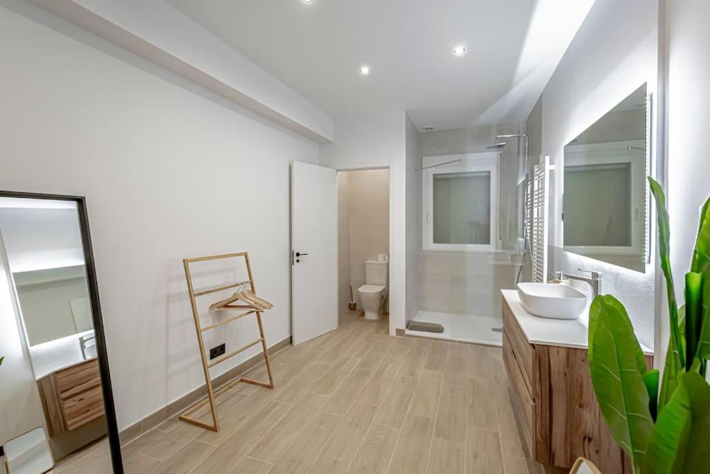 Appartement Stunning And Spacious Flat At Barrio De Letras Madrid