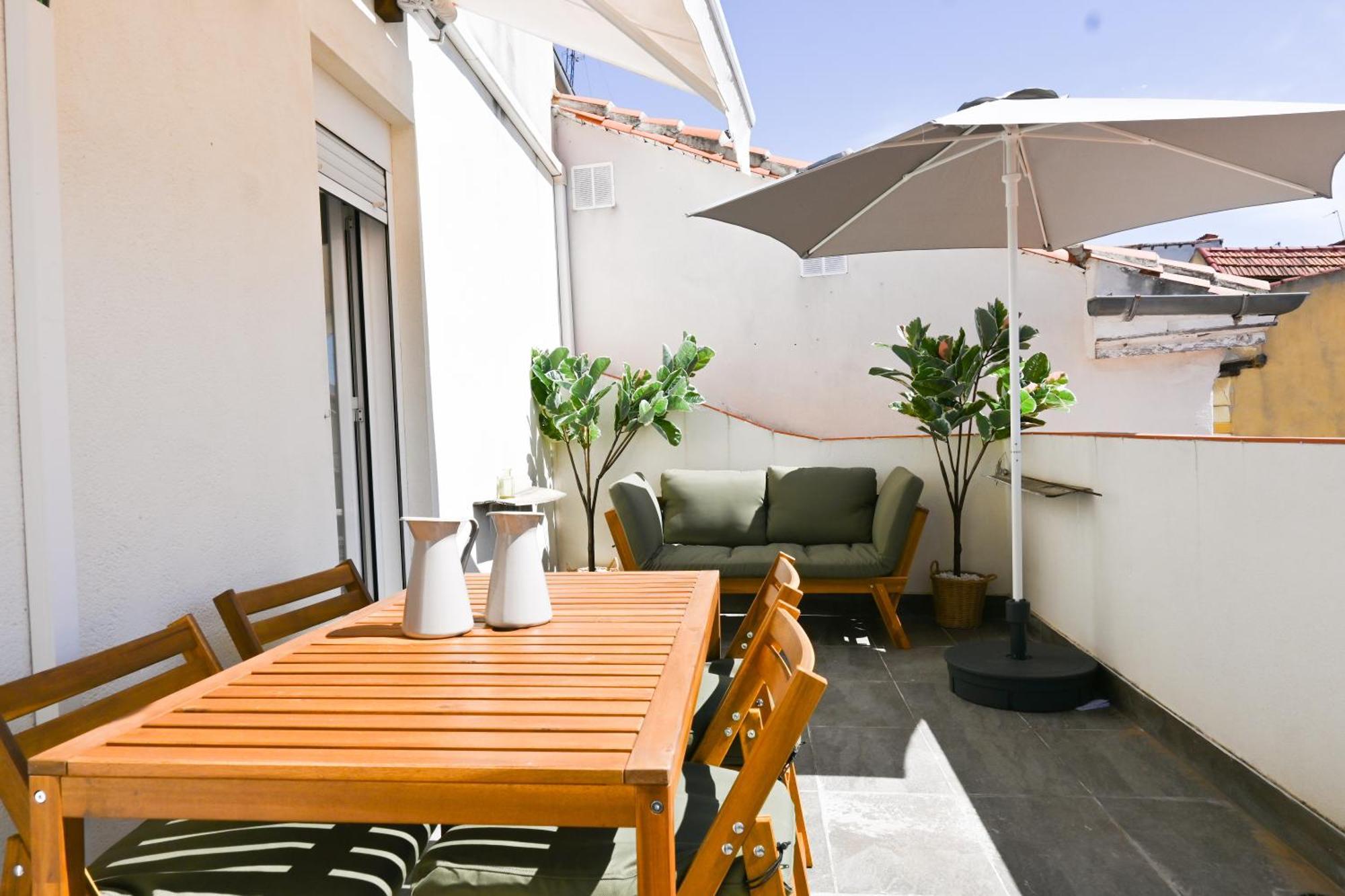 For You Apartamento De Dos Con Terraza En El Corazon De Malasana Ecl4ºa Apartment Madrid