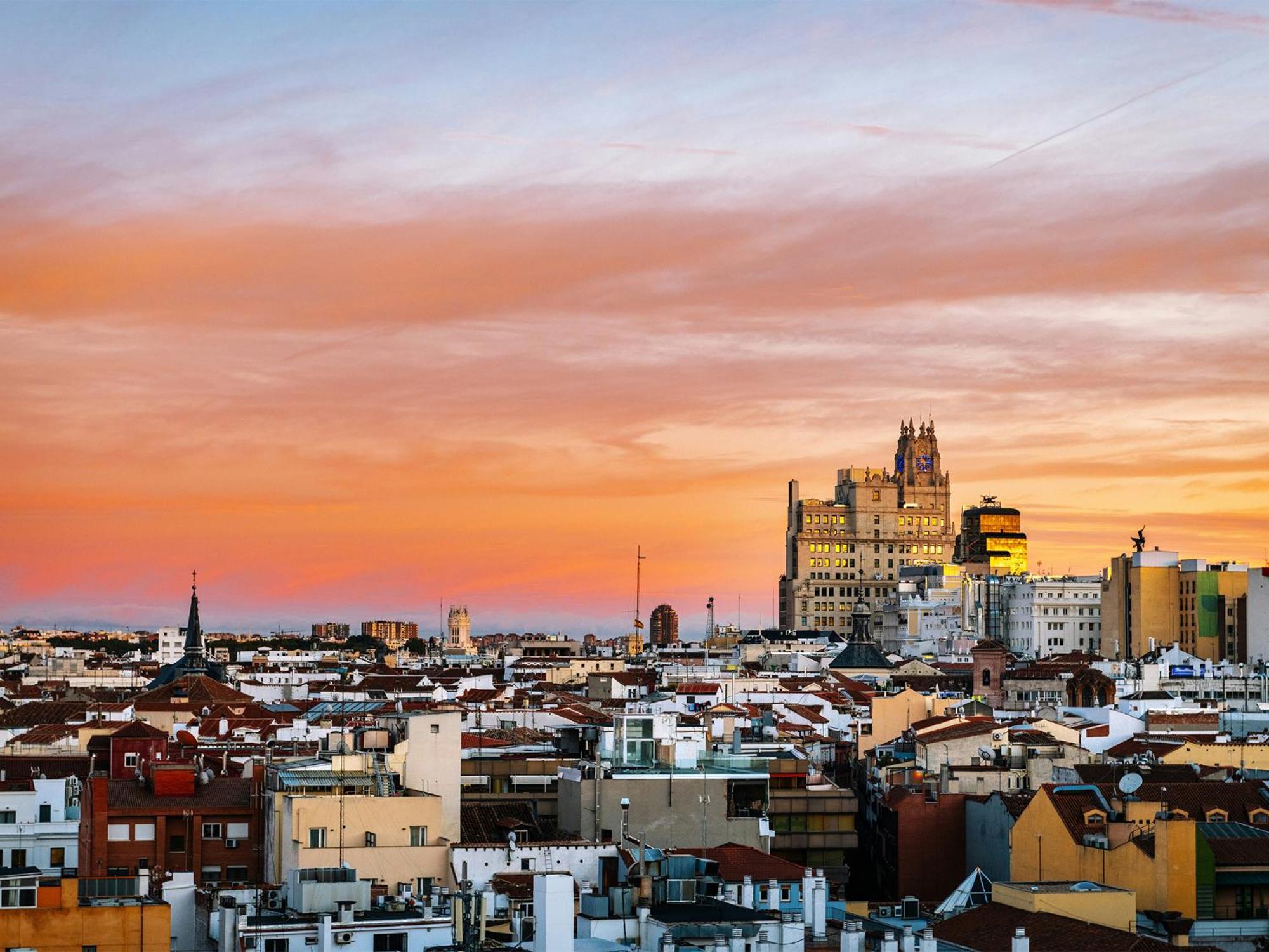 Luxury For Two In Neptuno * Madrid