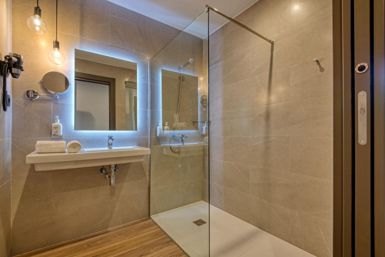 Hotel Dwo Colours Alcala