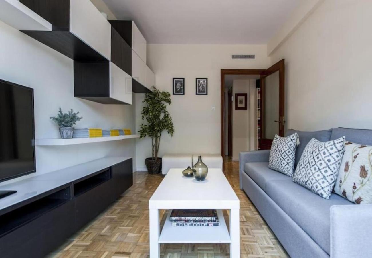 Plaza De Ventas Ii -tu Con Estilo En Apartment Madrid