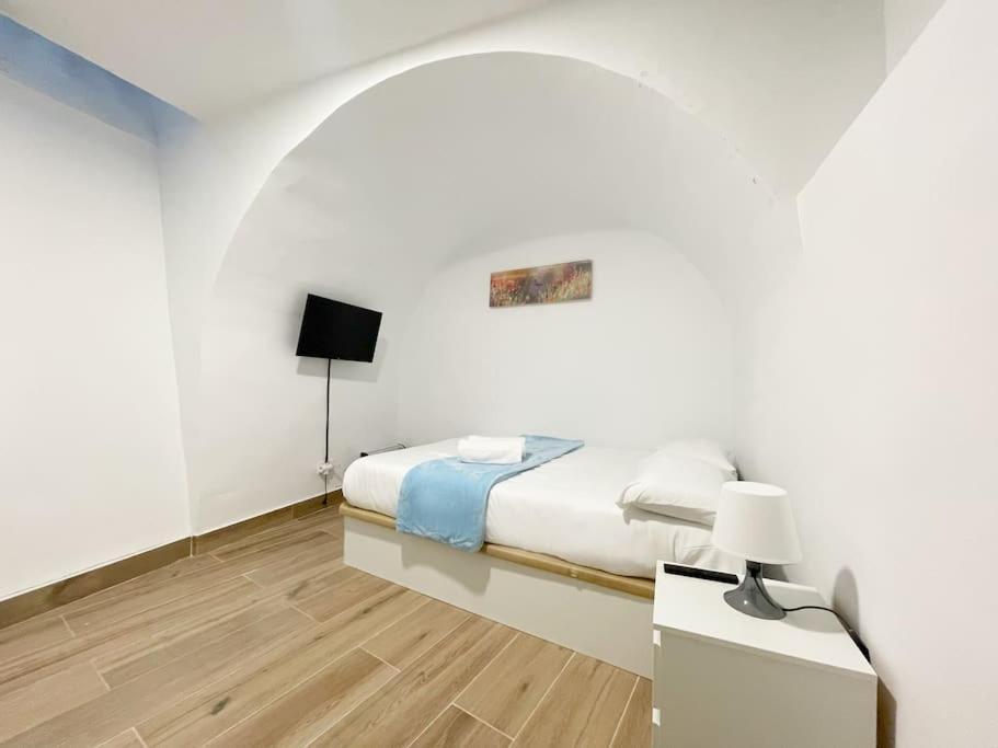 Cerca Del Centro Y Luminoso Apartamento Madrid