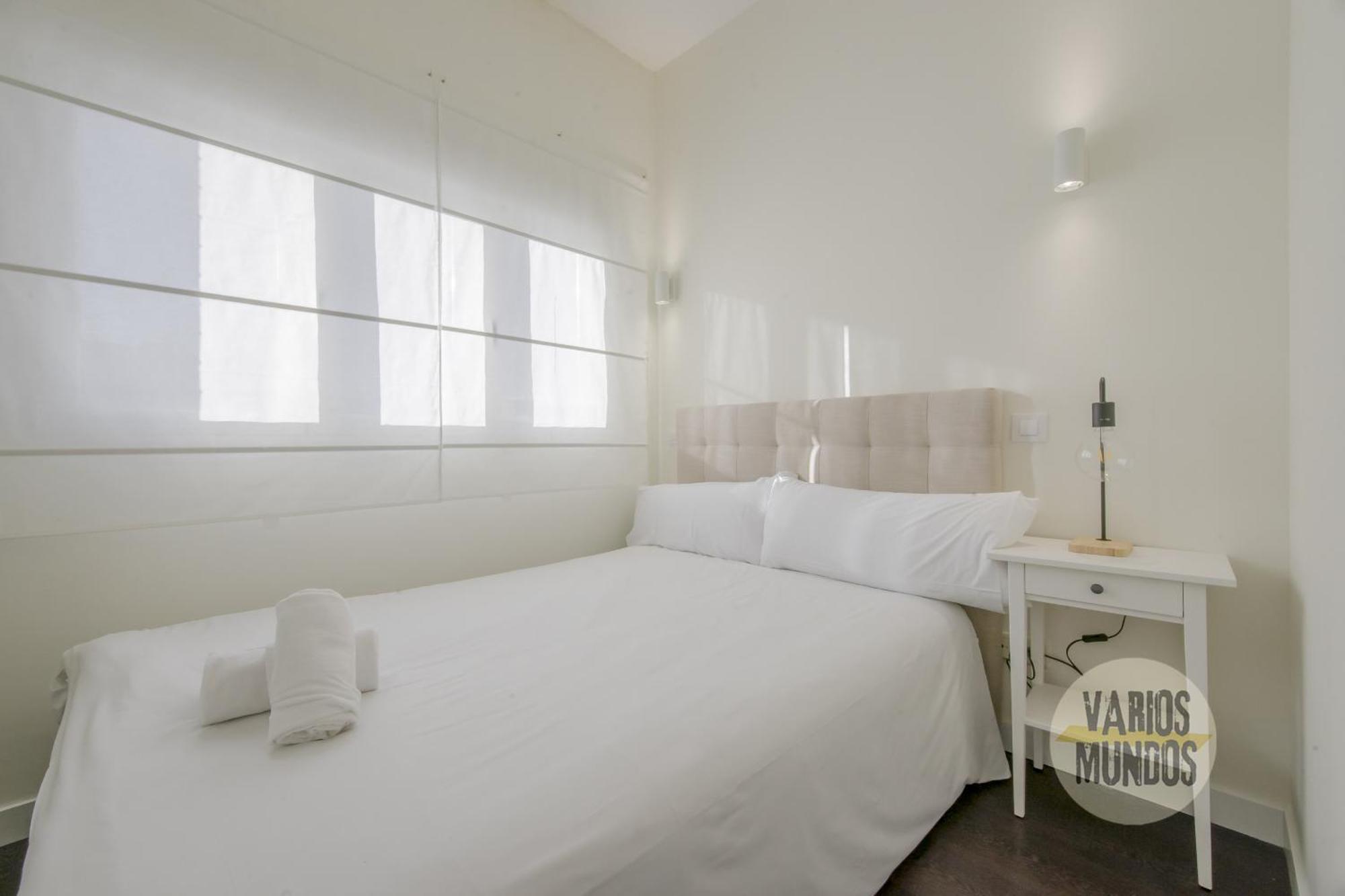 Apartamento Sunny 3pax En Plena Plaza De Chueca *