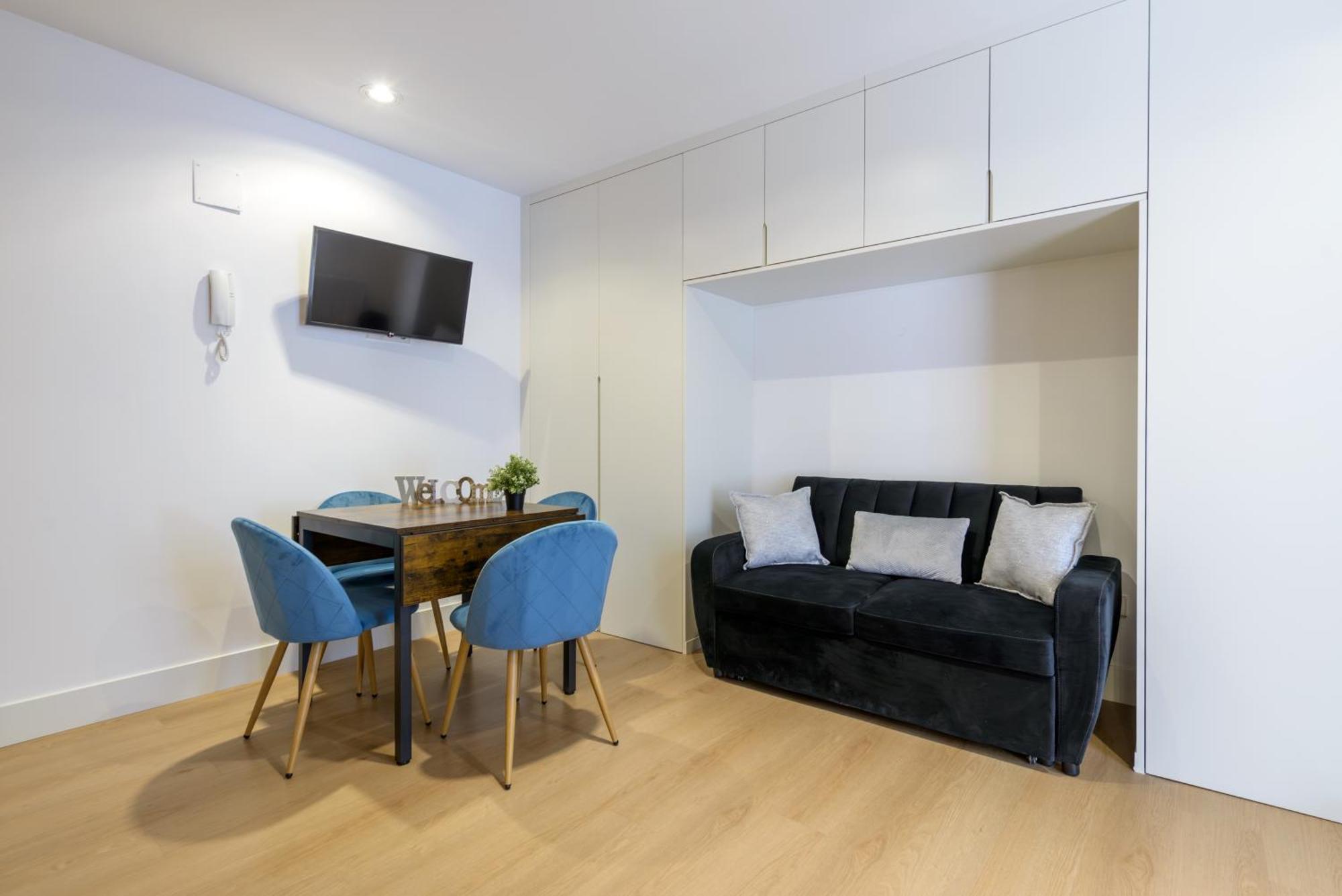 Apartment Gran Via New 2br 1bth Elevator