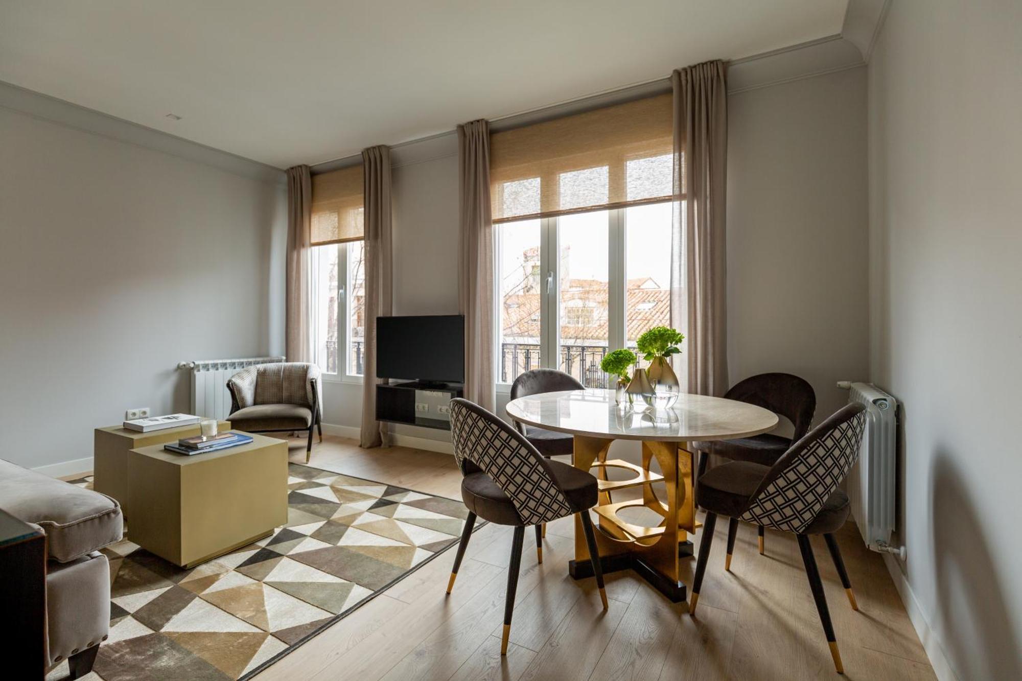 Apartamento Be Mate Blasco De Garay Madrid