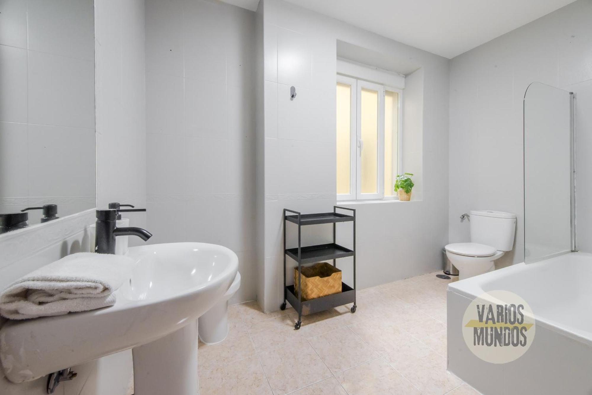 Apartment Amplio Y Centrico 9pax En La Latina Madrid