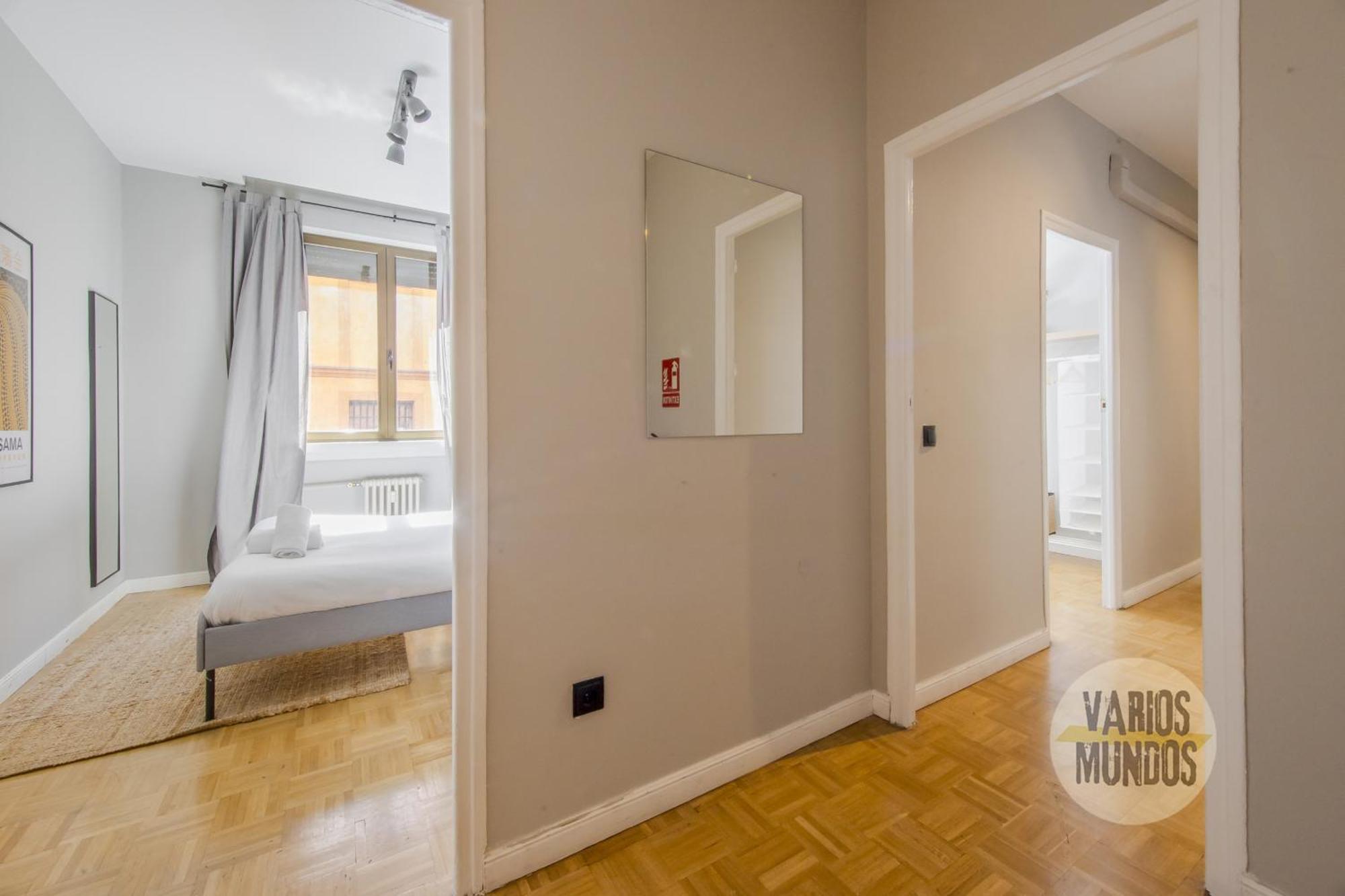 Apartment Amplio Y Centrico 9pax En La Latina *