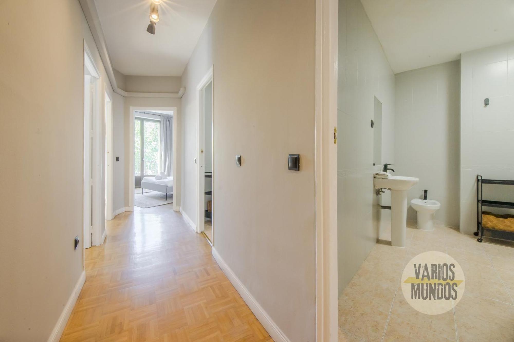 Apartment Amplio Y Centrico 9pax En La Latina *