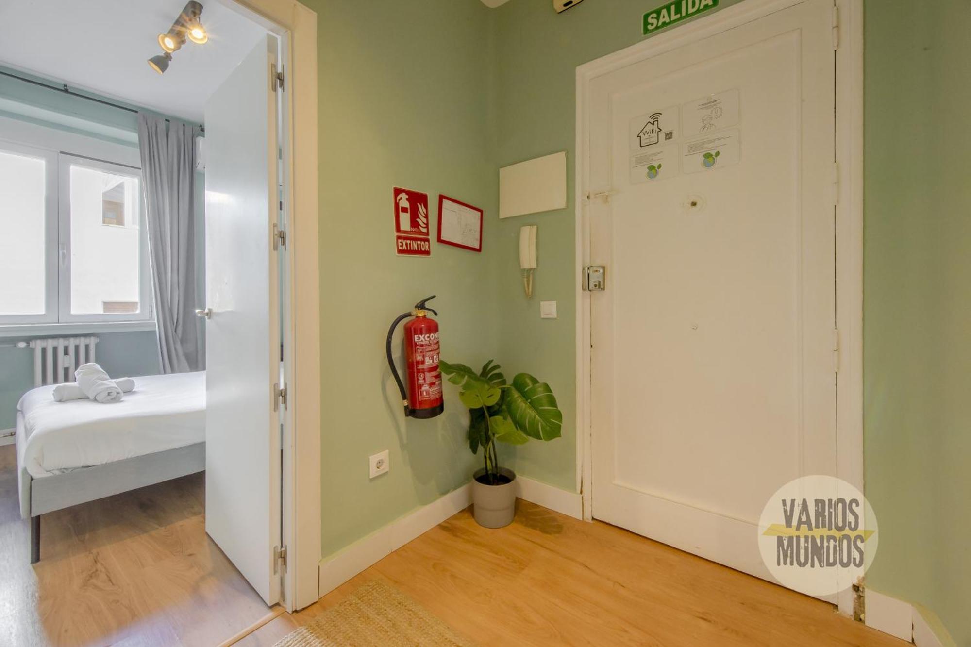 Classic 7pax En La Latina-centro De Appartamento