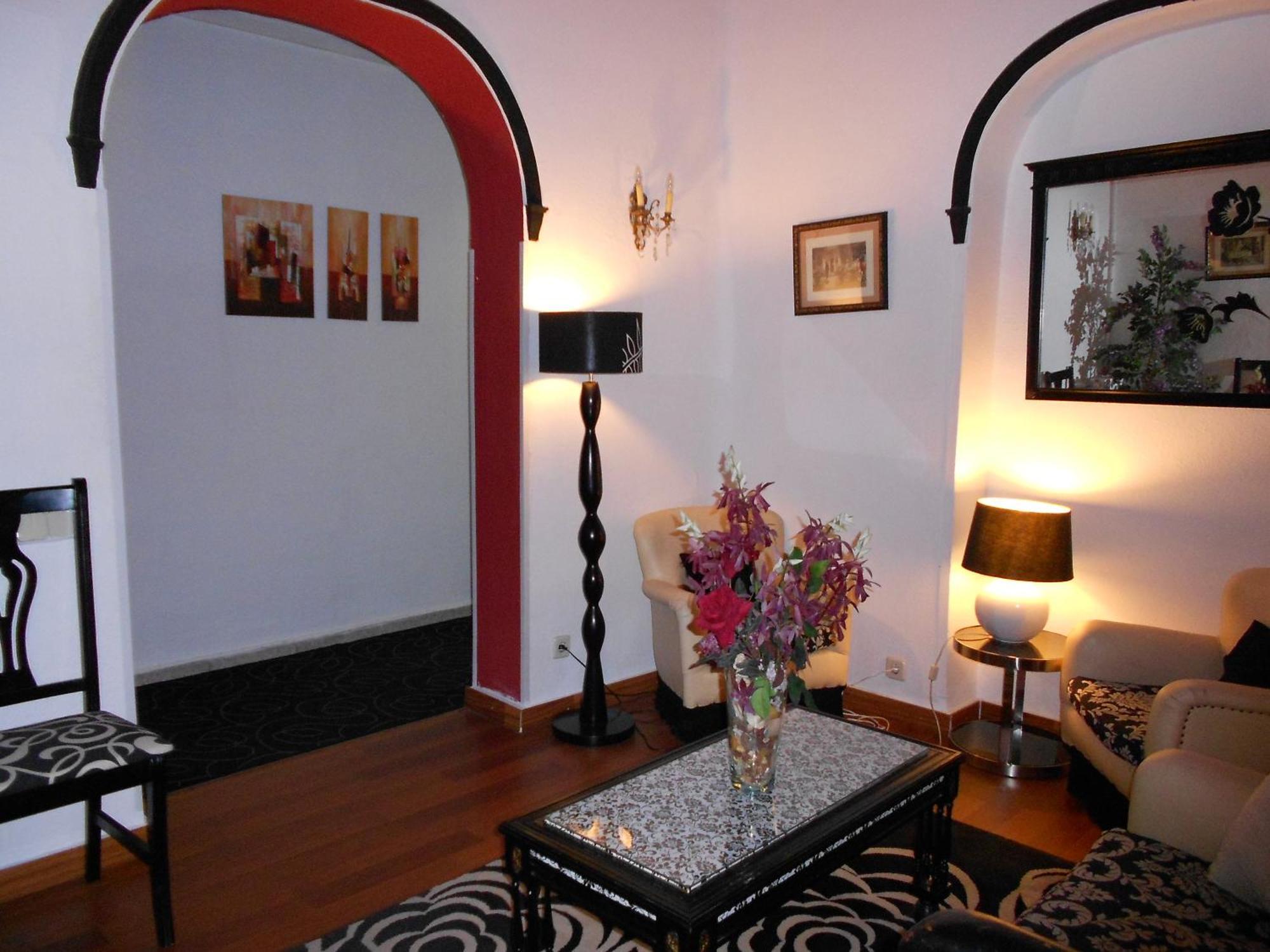 Guest house Valencia 3*