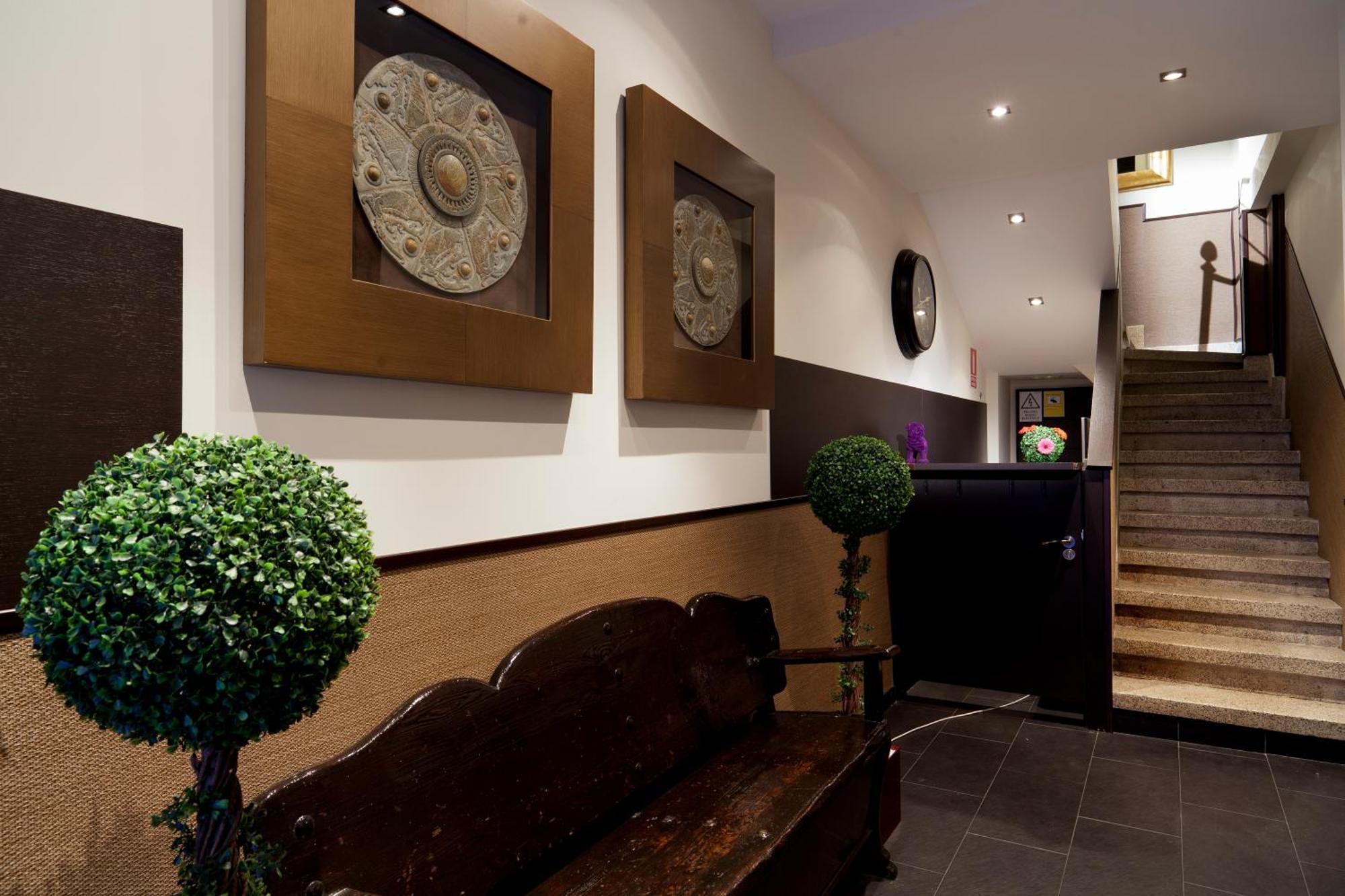 Hostal Thc Tirso Molina Madrid