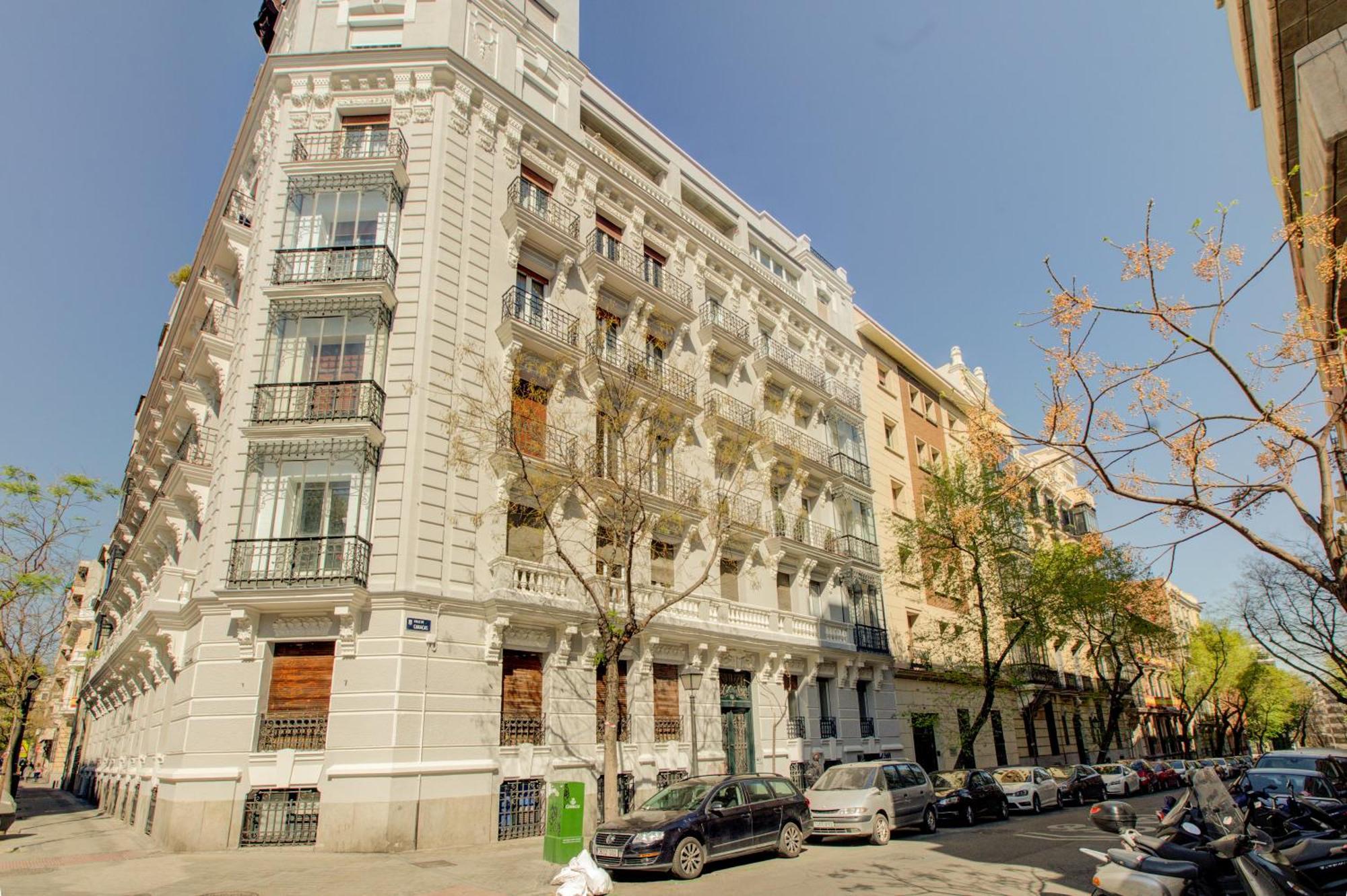 Luxury Center Madri