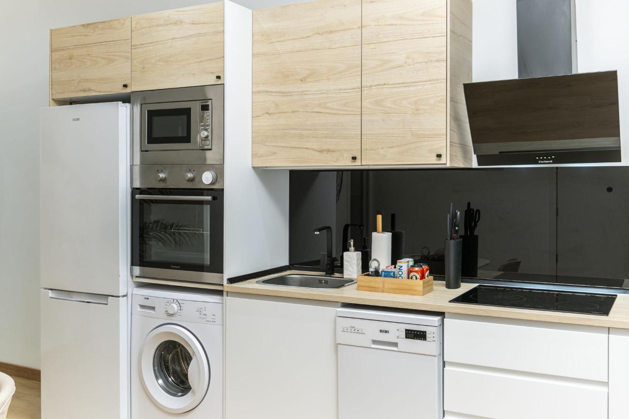 Apartamento Luxurious 2br/2ba In Chueca Madri