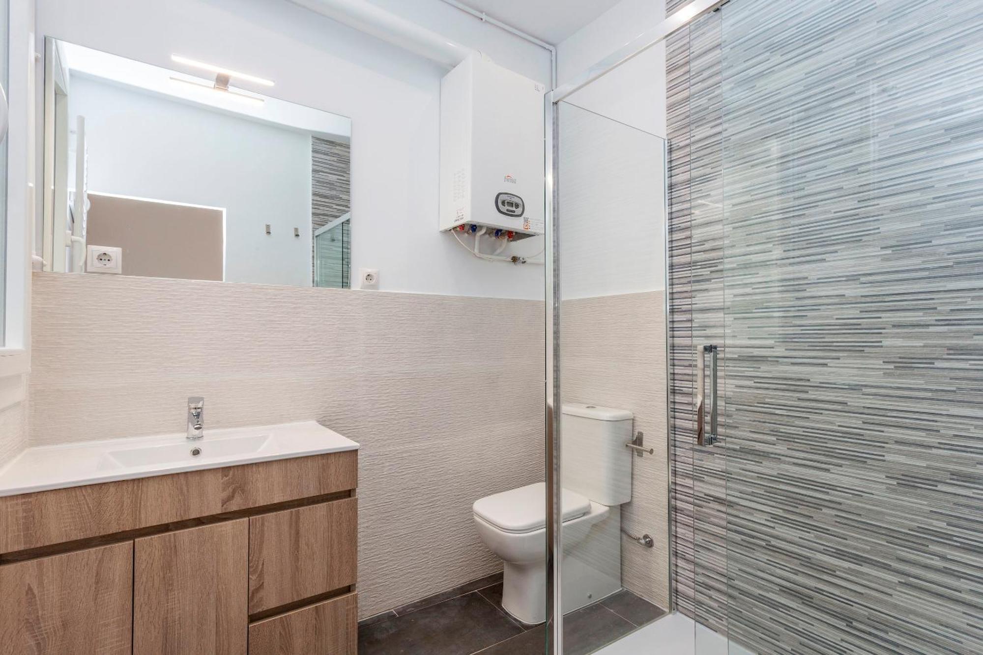 Luxurious 2br/2ba In Chueca Madri