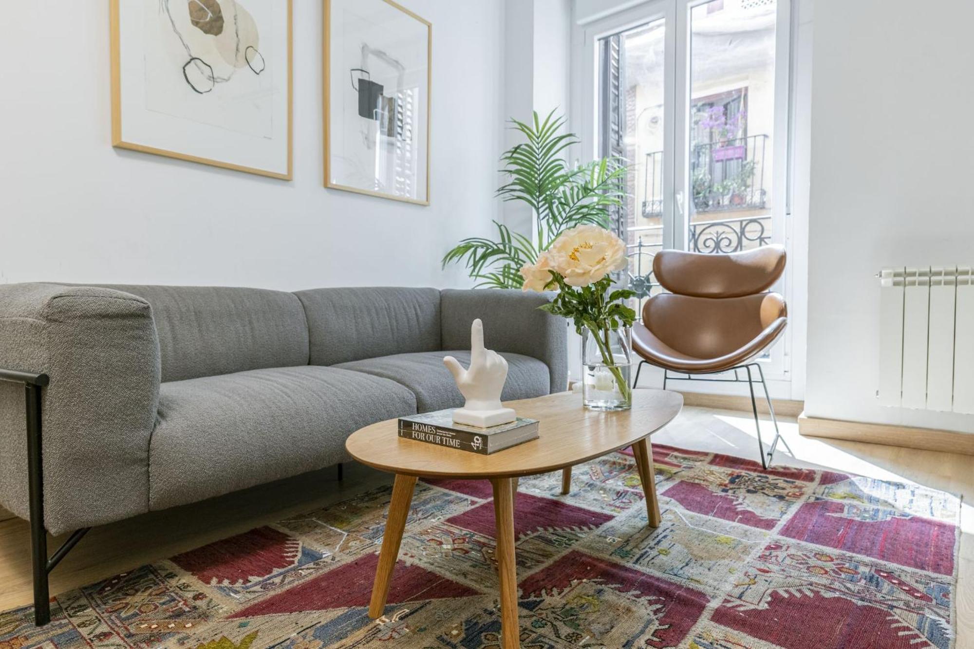 Luxurious 2br/2ba In Chueca Madri