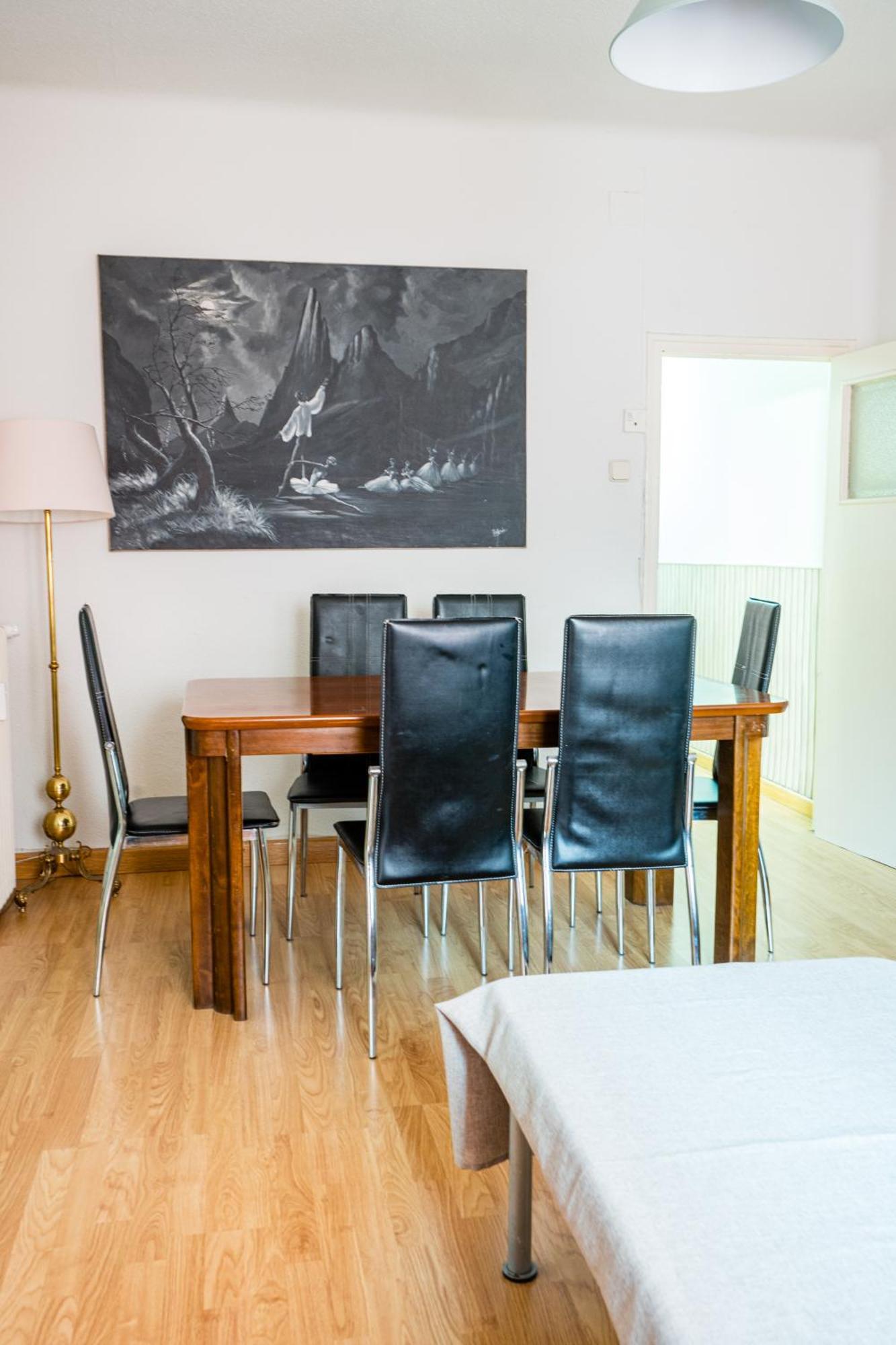 Amplio En Chamberi By Bebalmy Madrid