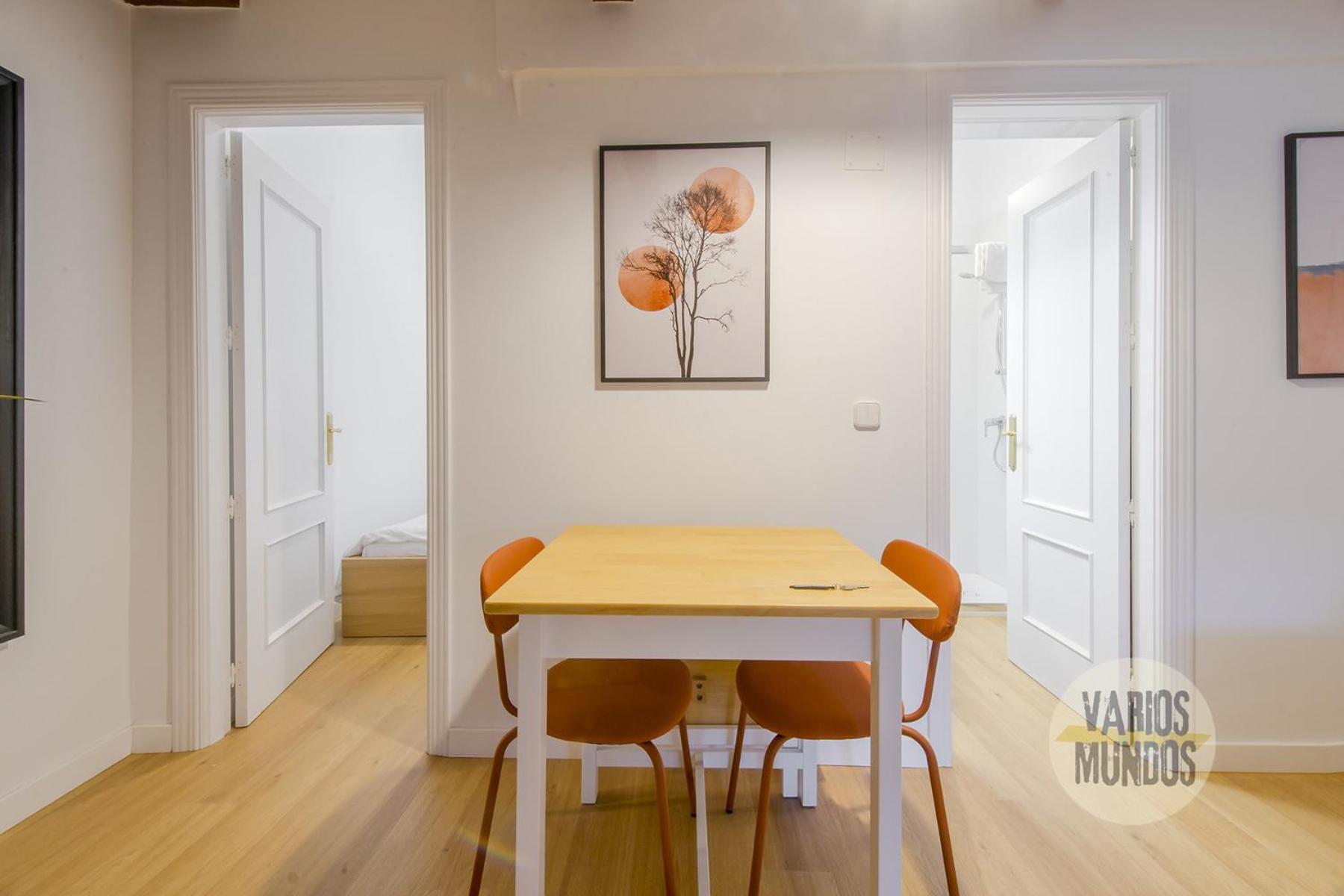 Apartment Fashion Design Loft En Calle Carretas-sol 4pax *