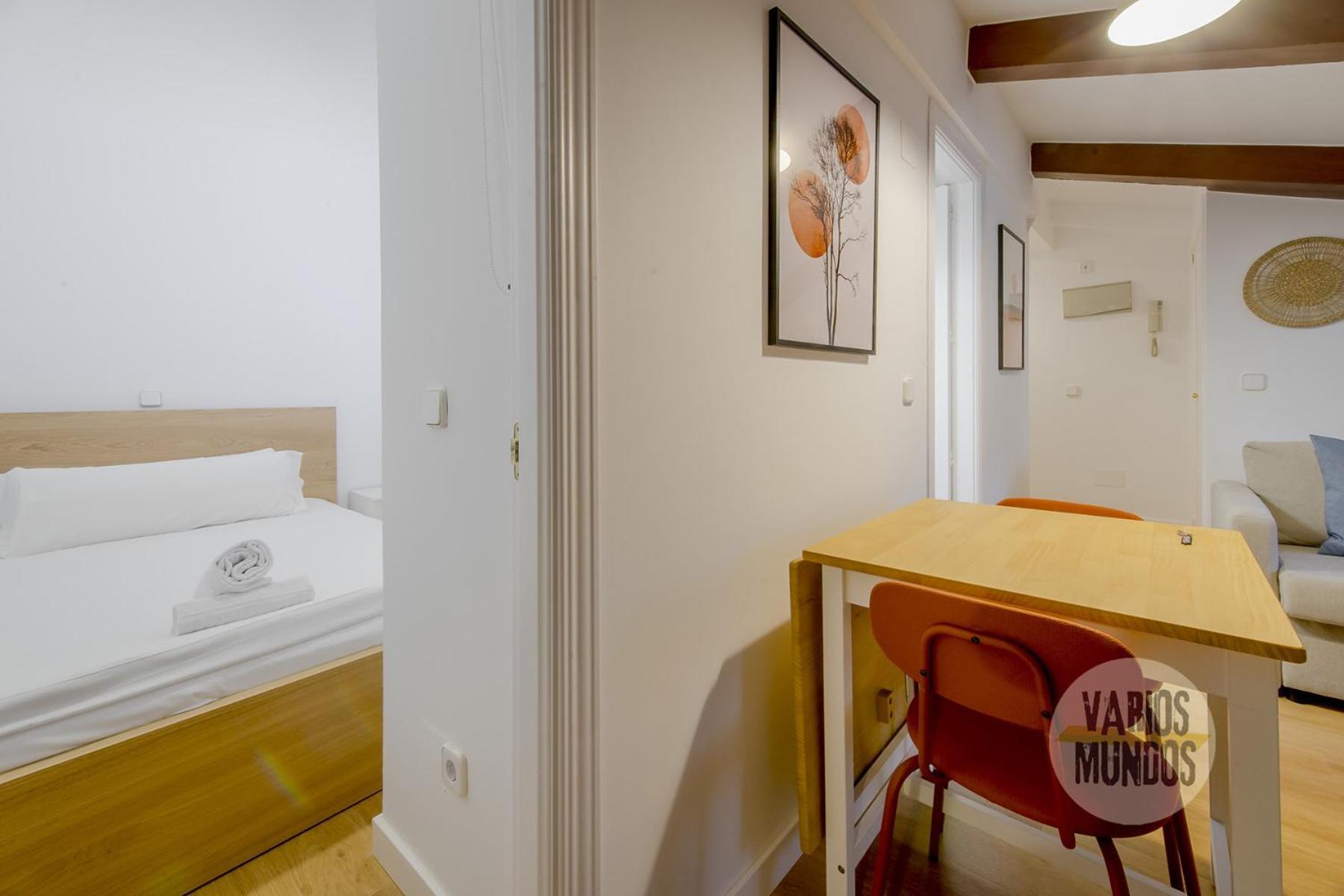 Apartment Fashion Design Loft En Calle Carretas-sol 4pax *